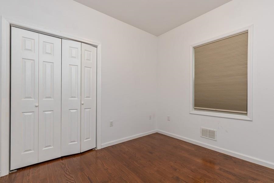 496 LIBERTY AVE - Photo 4