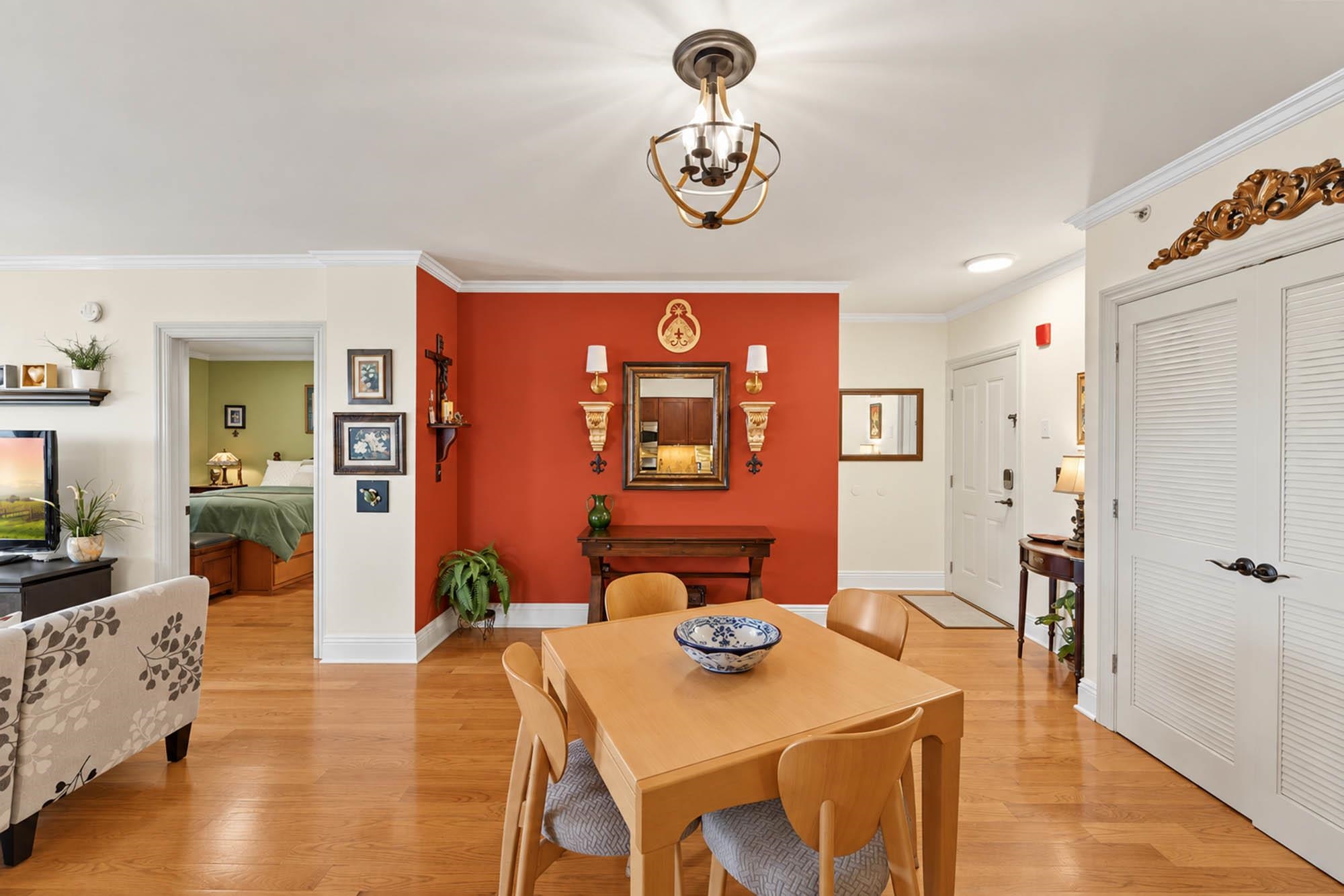 809 22ND ST - Photo 2