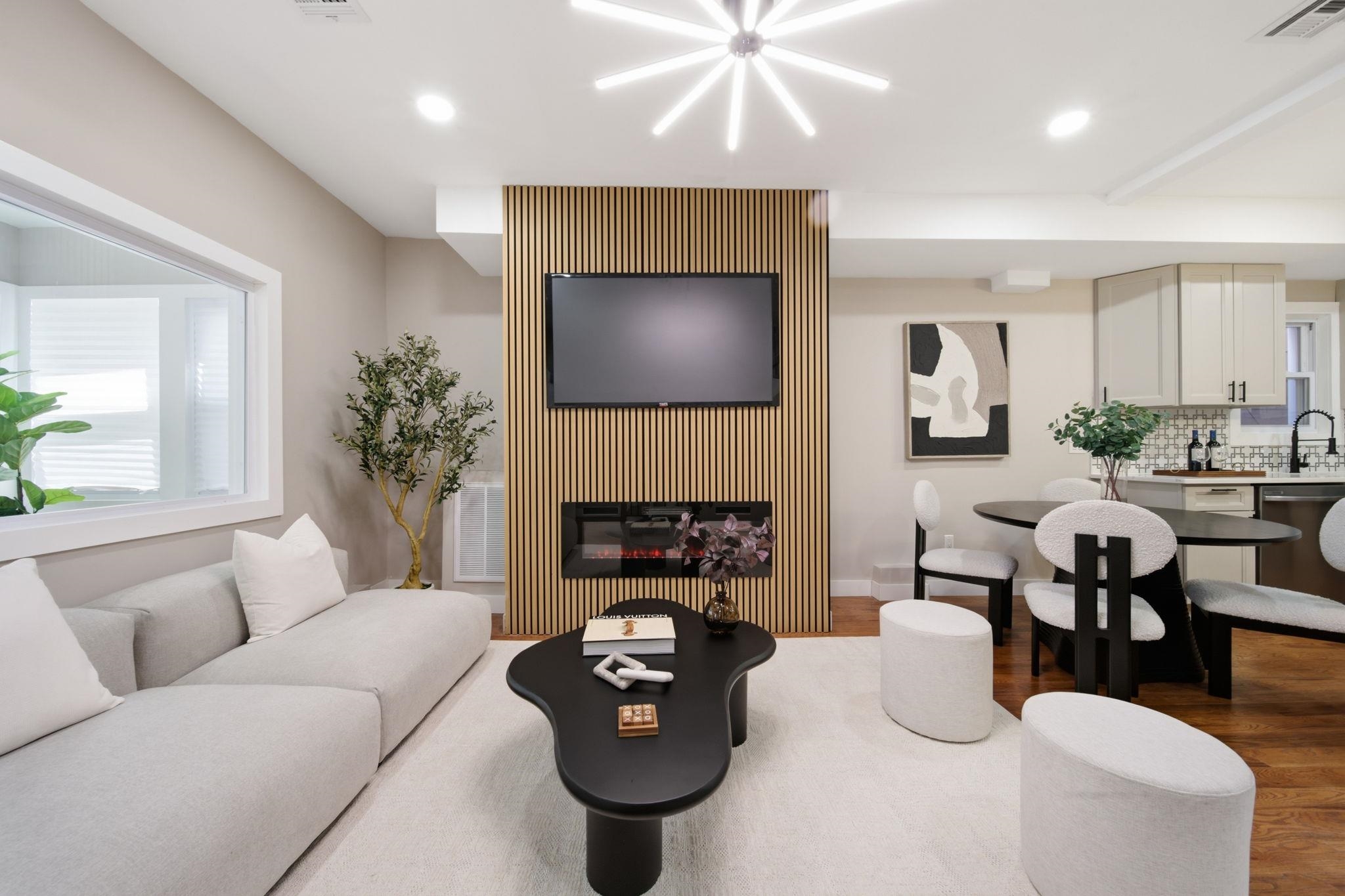 103 BOYD AVE - Photo 3