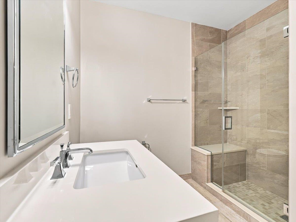 1500 HUDSON ST - Photo 4