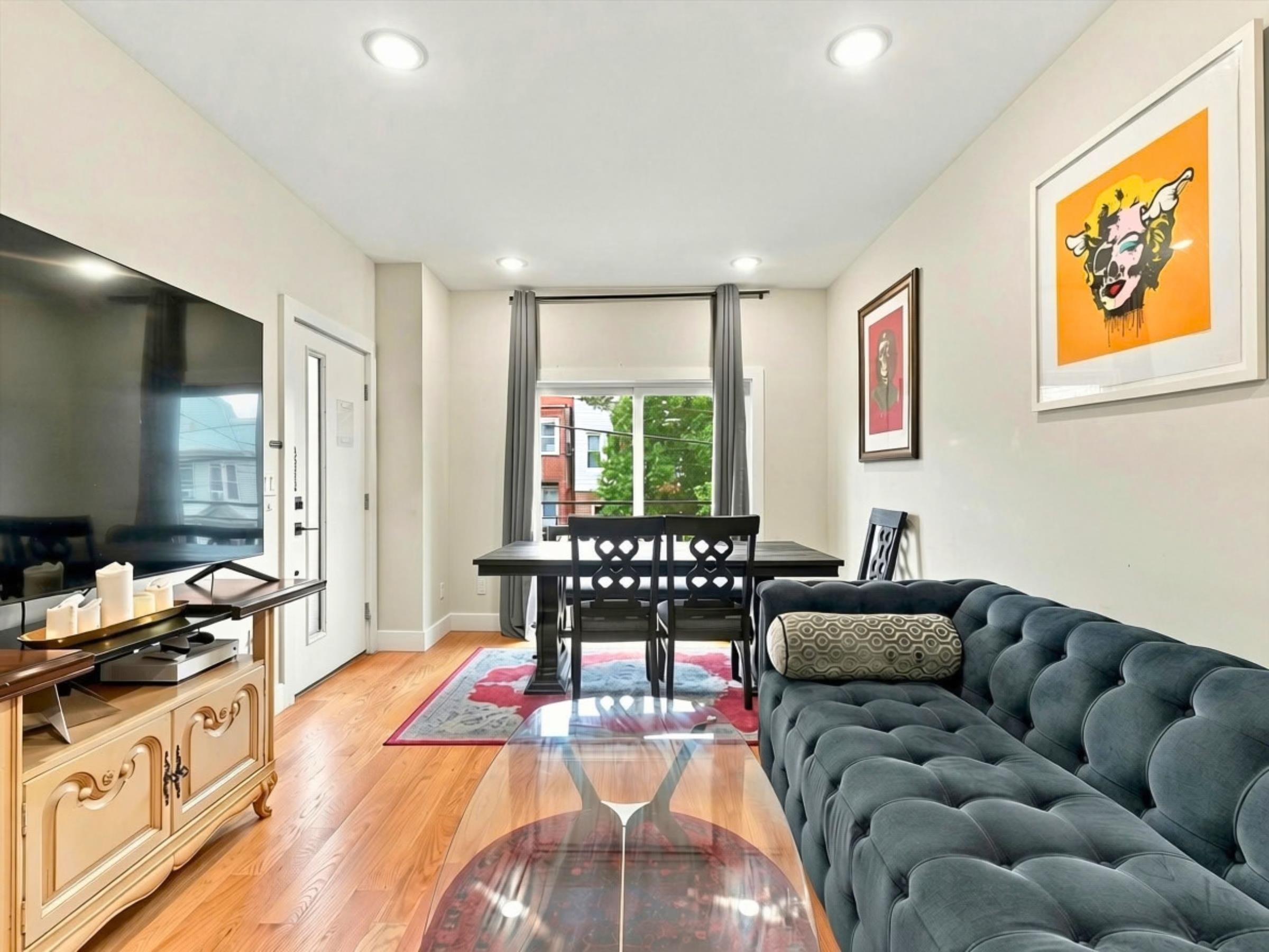 152 BEACH ST - Photo 3