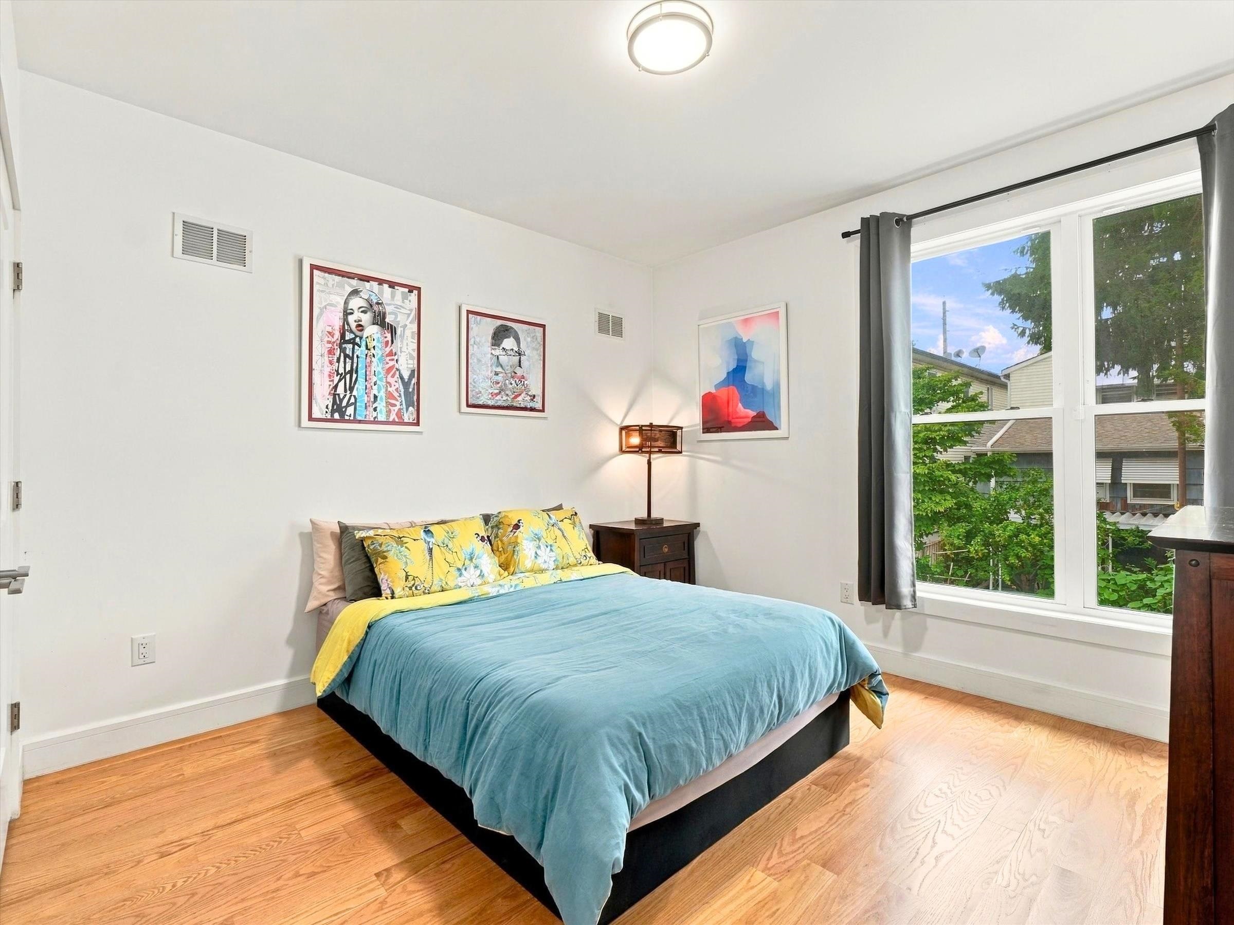 152 BEACH ST - Photo 5