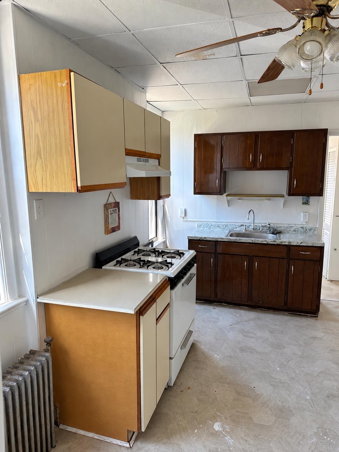 4311 NEWKIRK AVE - Photo 2