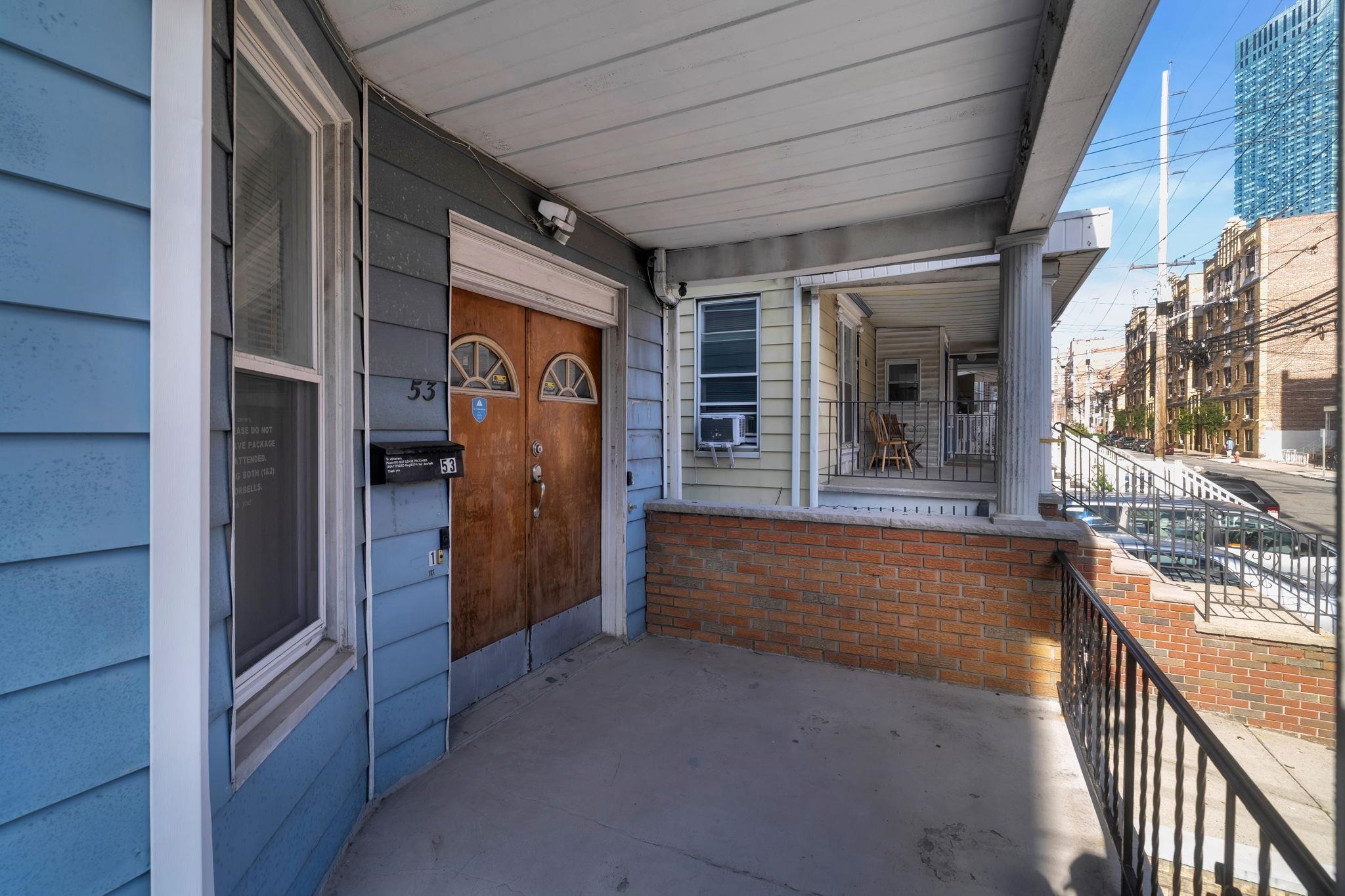 53 VAN REYPEN ST - Photo 3
