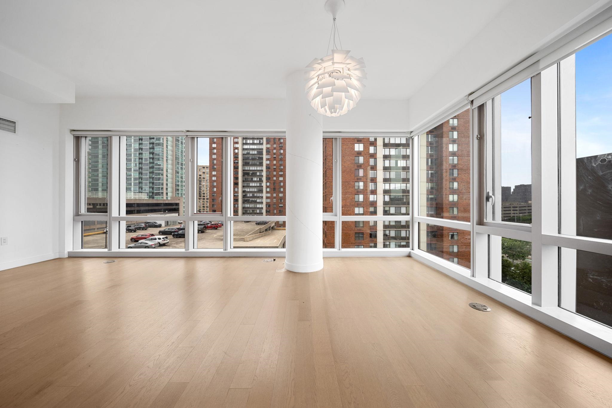 75 PARK LANE SOUTH - Photo 2