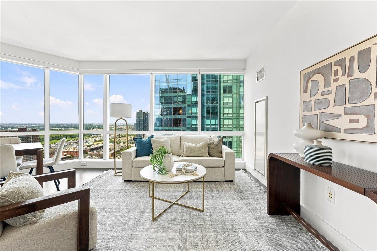 77 HUDSON ST - Photo 3