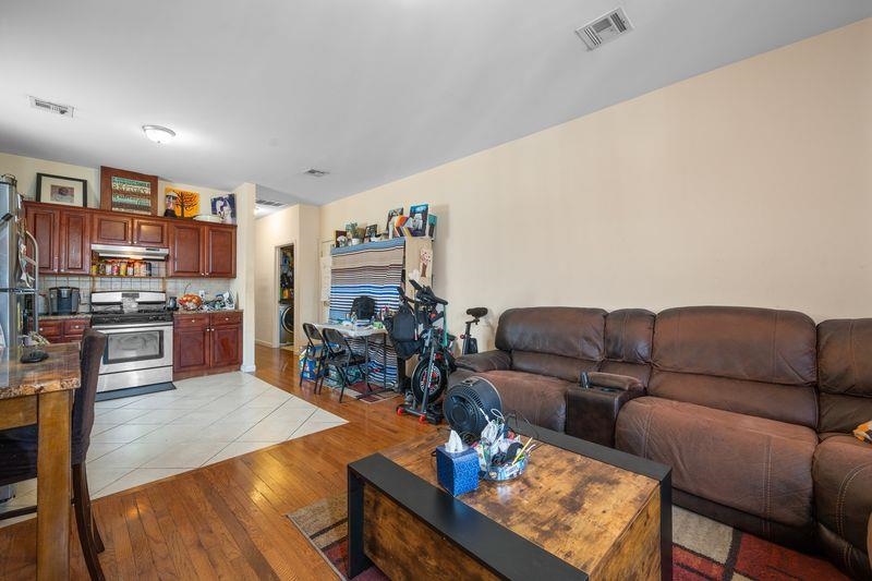 40 WEST 21ST ST - Photo 5