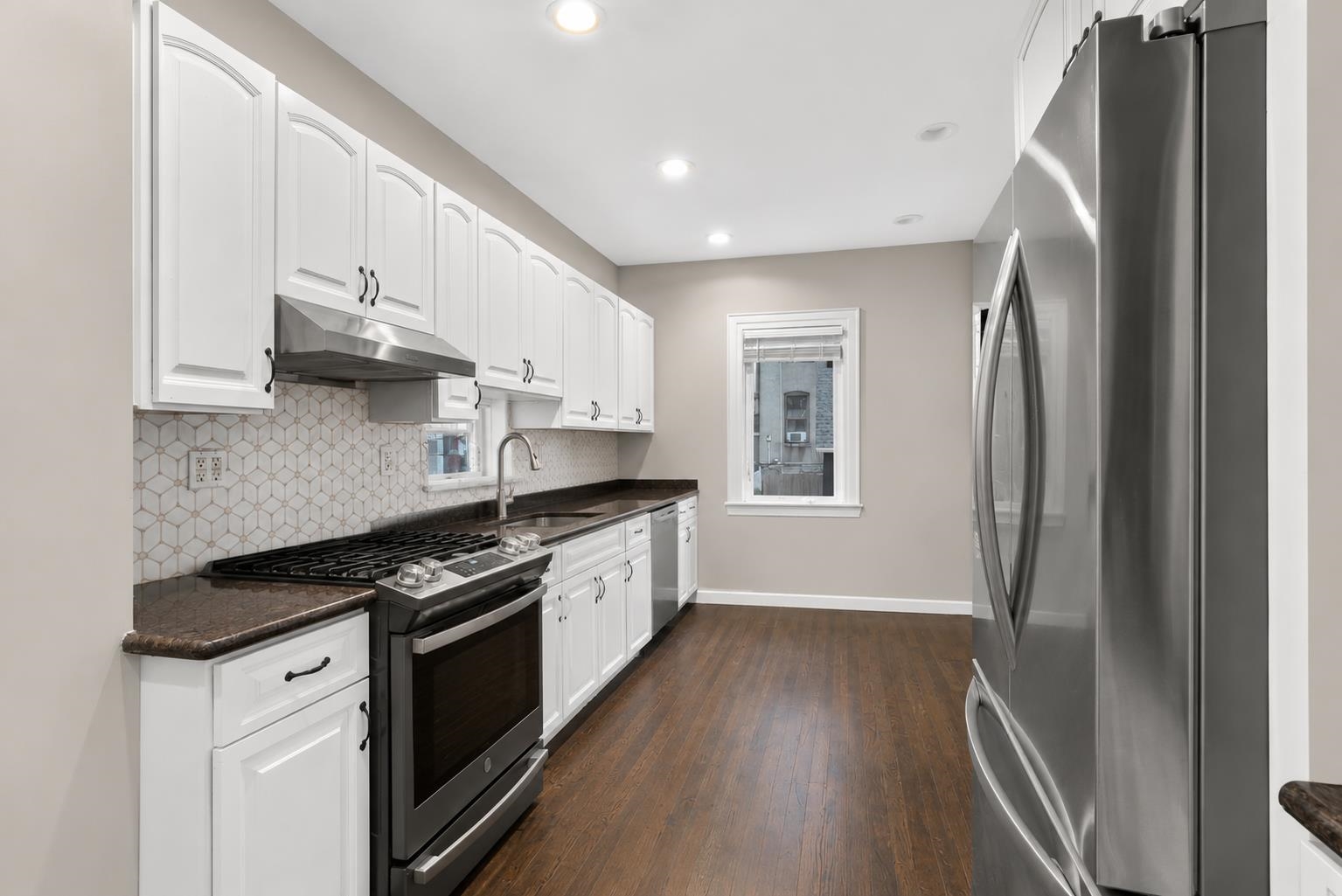 341 73RD ST - Photo 4