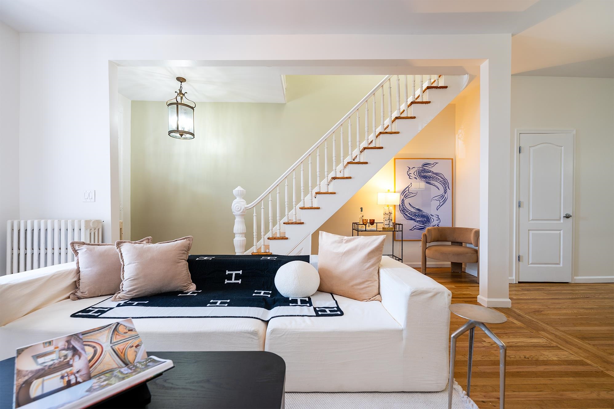 72A ROMAINE AVE - Photo 2