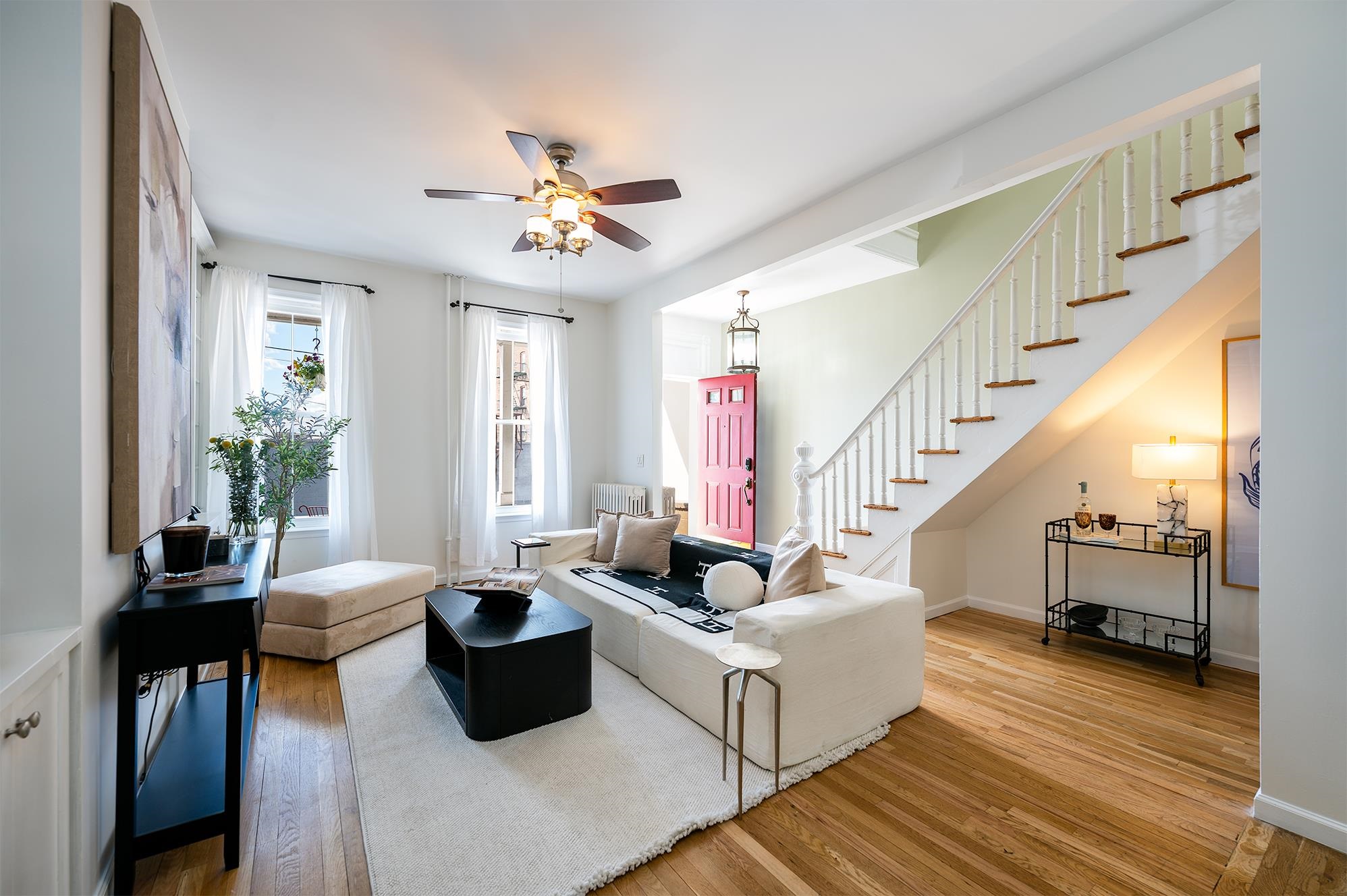 72A ROMAINE AVE - Photo 3