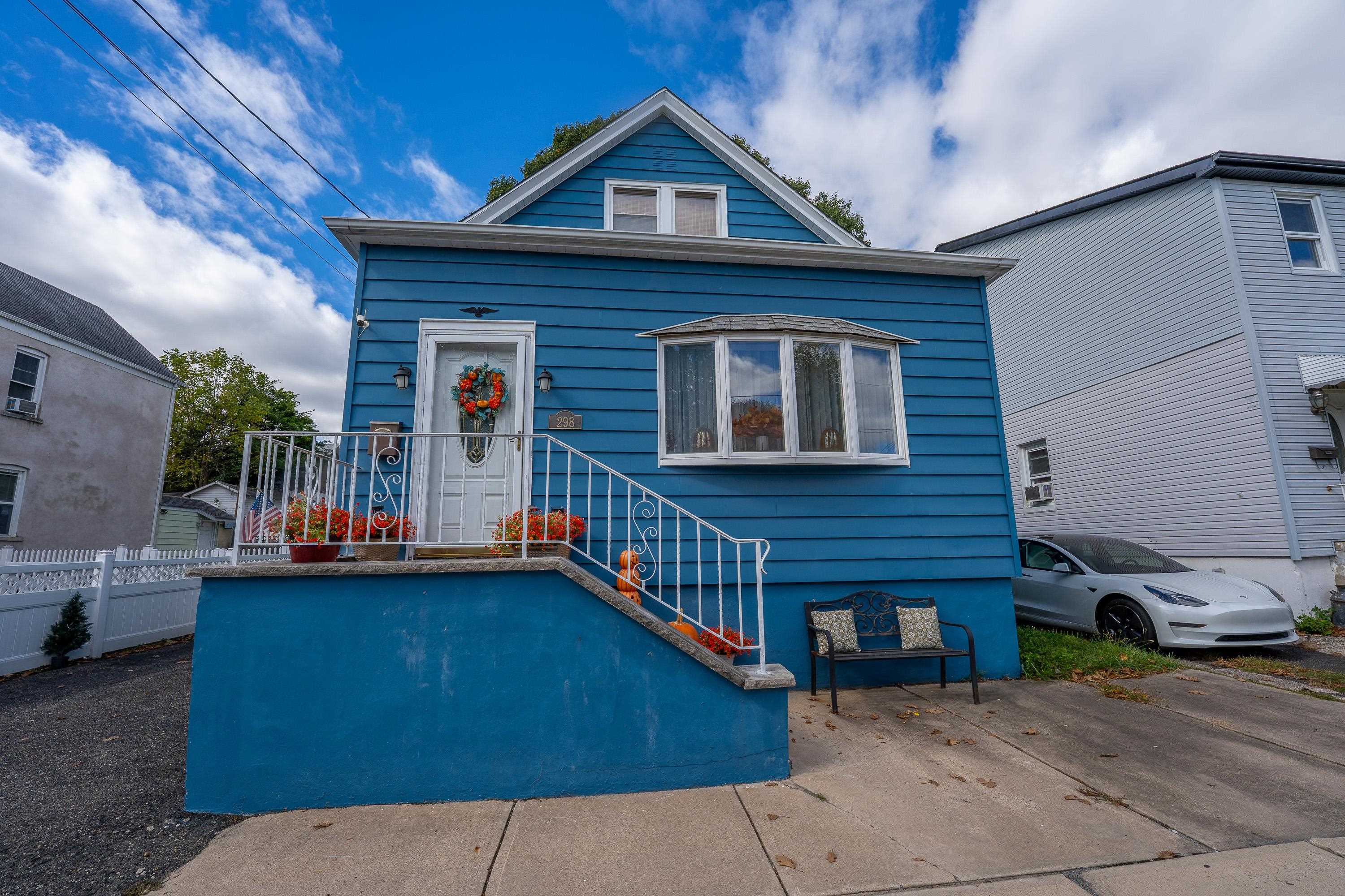 298 MADISON AVE - Photo 4