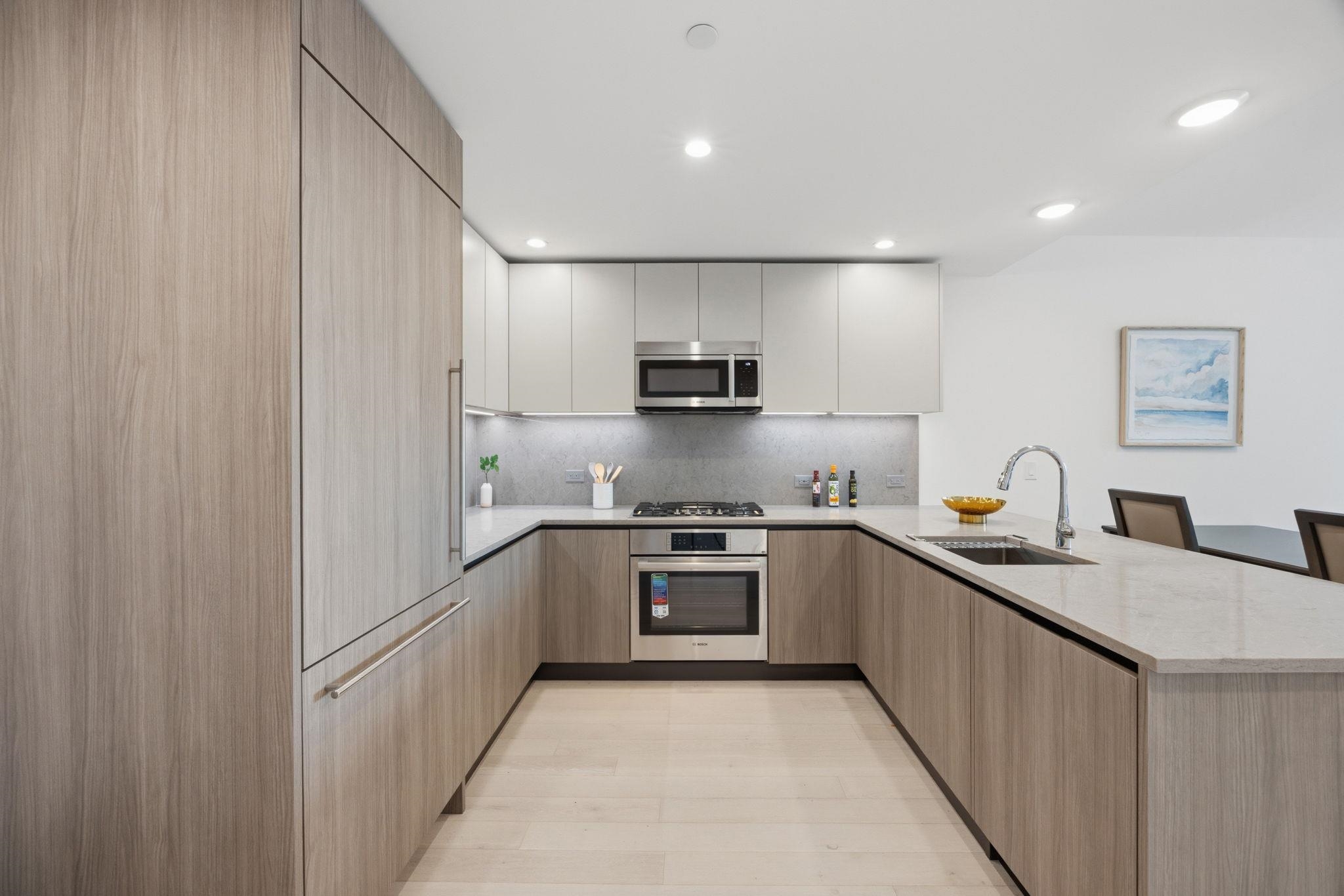 151 BAY ST - Photo 5