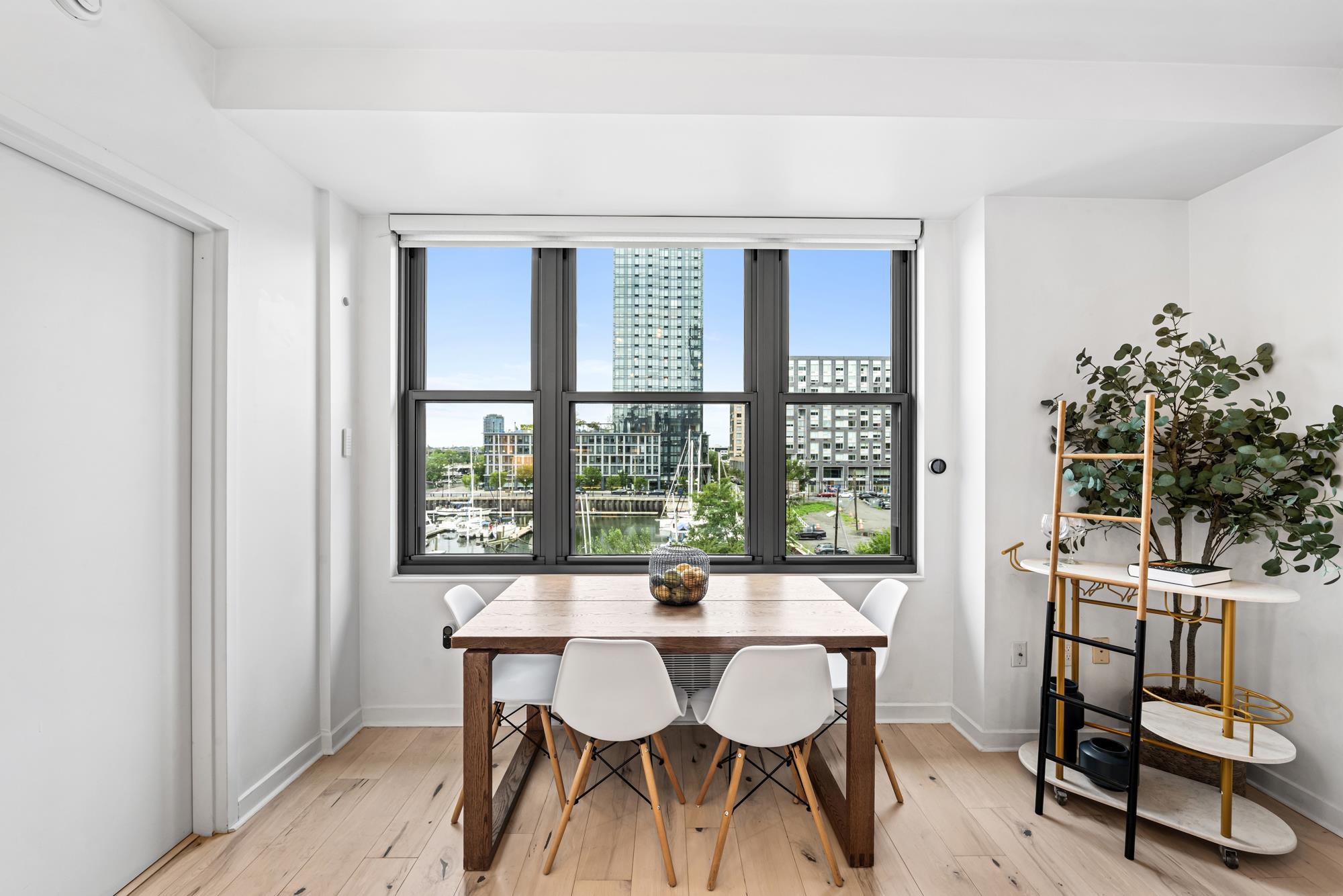149 ESSEX ST - Photo 4