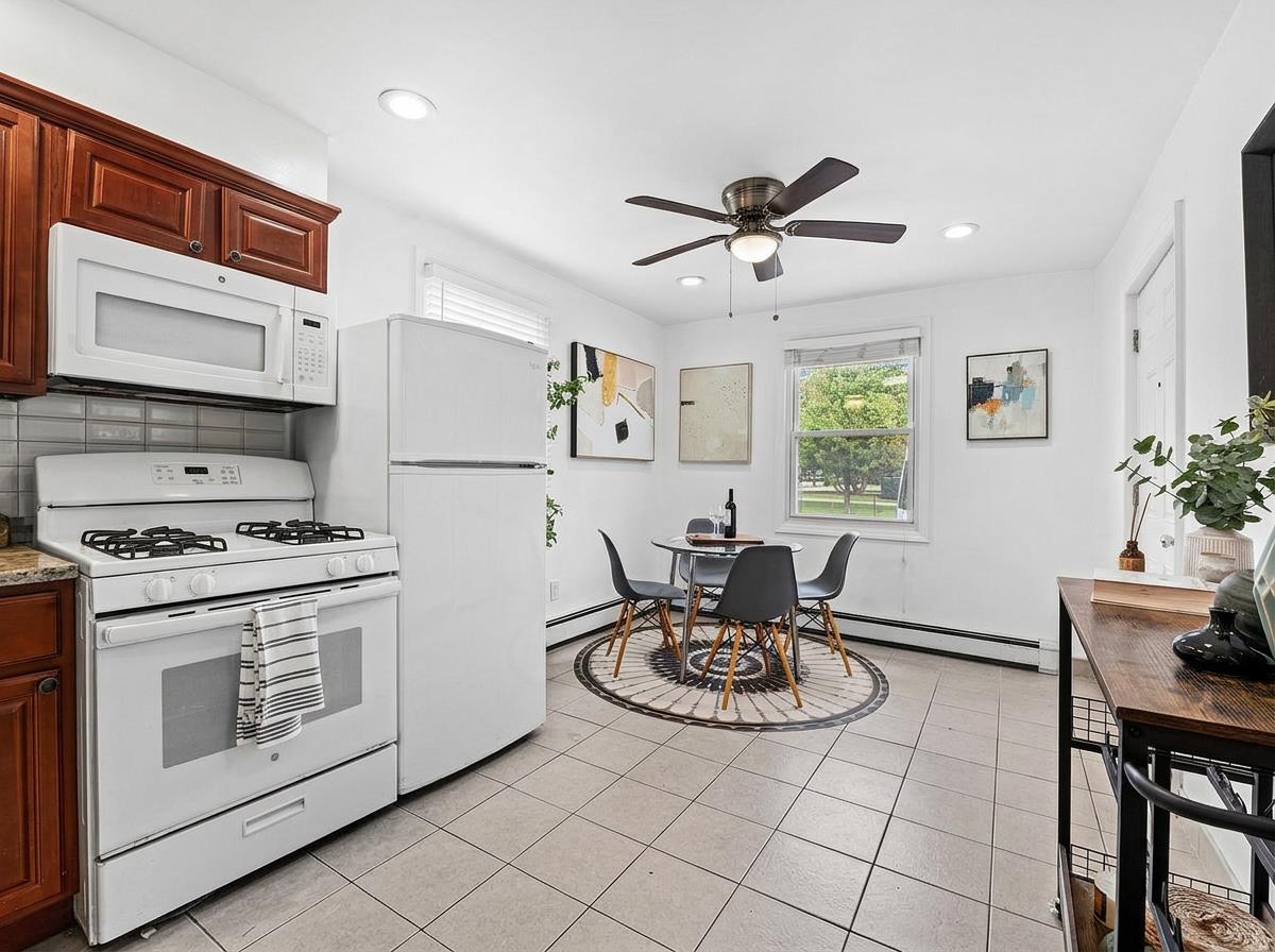 354 PATERSON PLANK RD - Photo 4