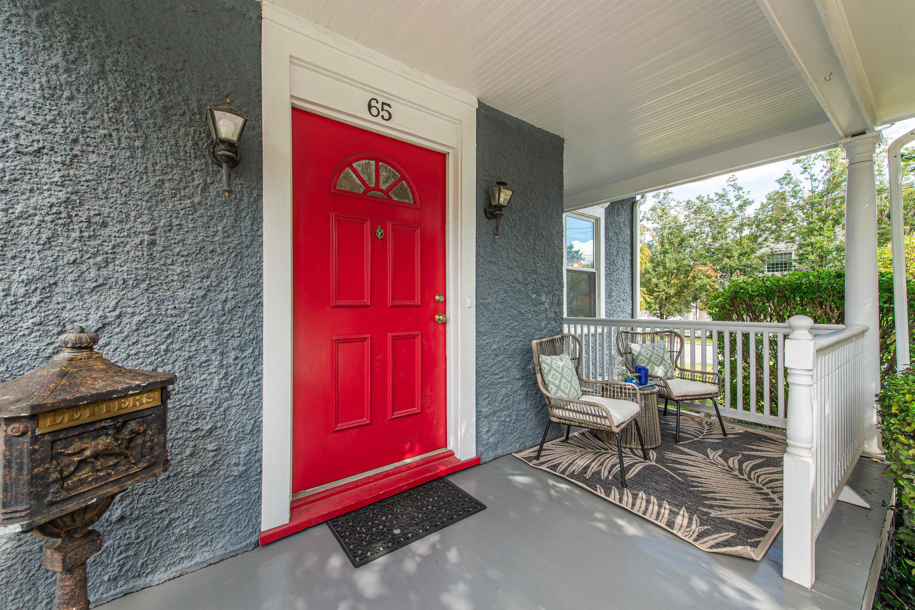 65 OSBORNE ST - Photo 2