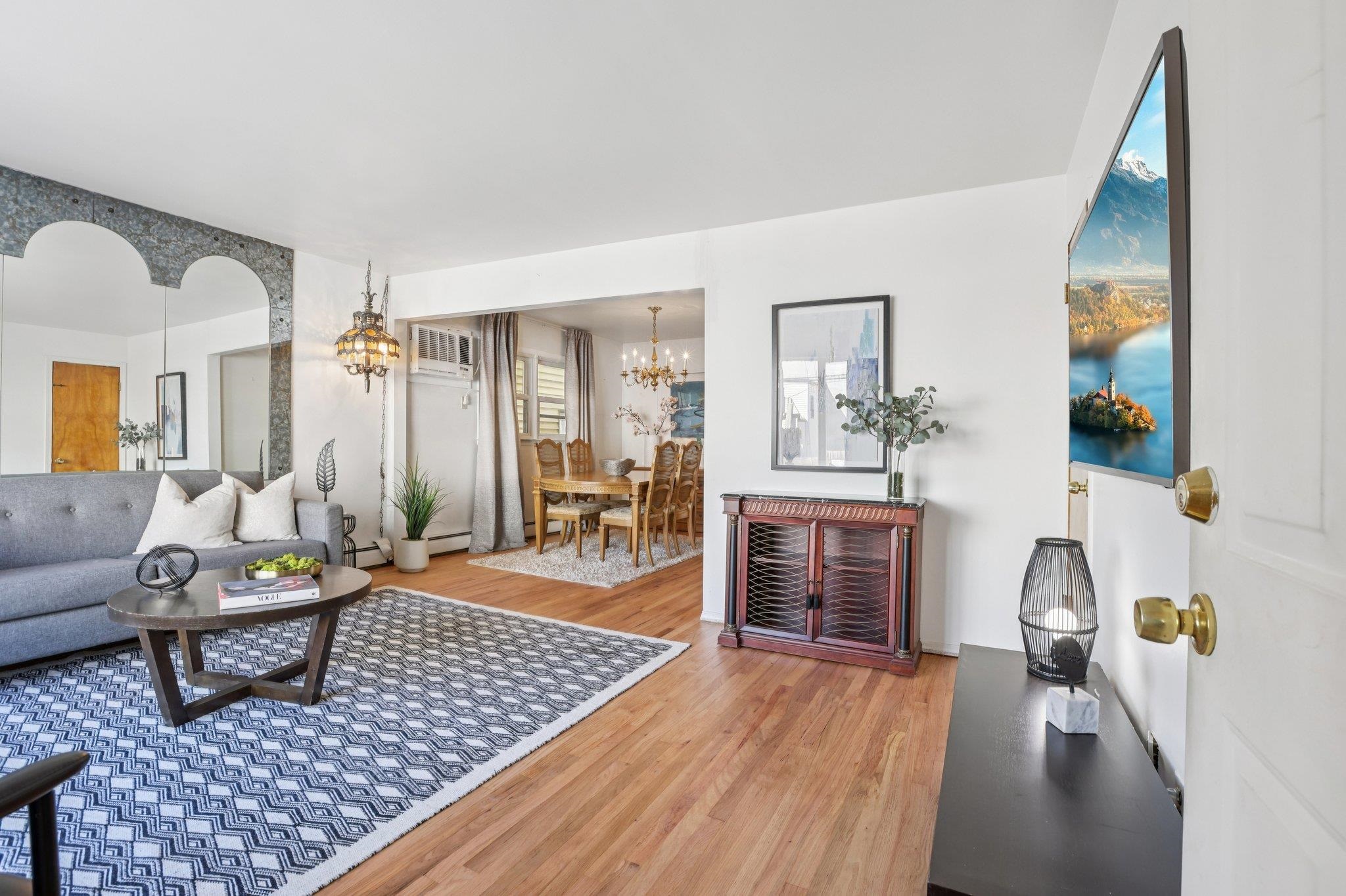 199 SOUTH ST - Photo 2