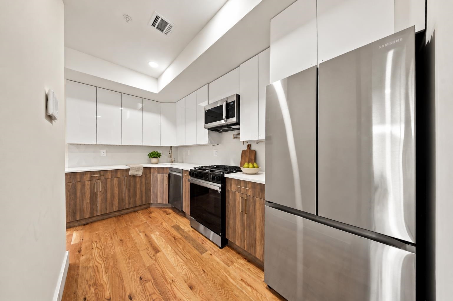 1904 KENNEDY BLVD - Photo 4