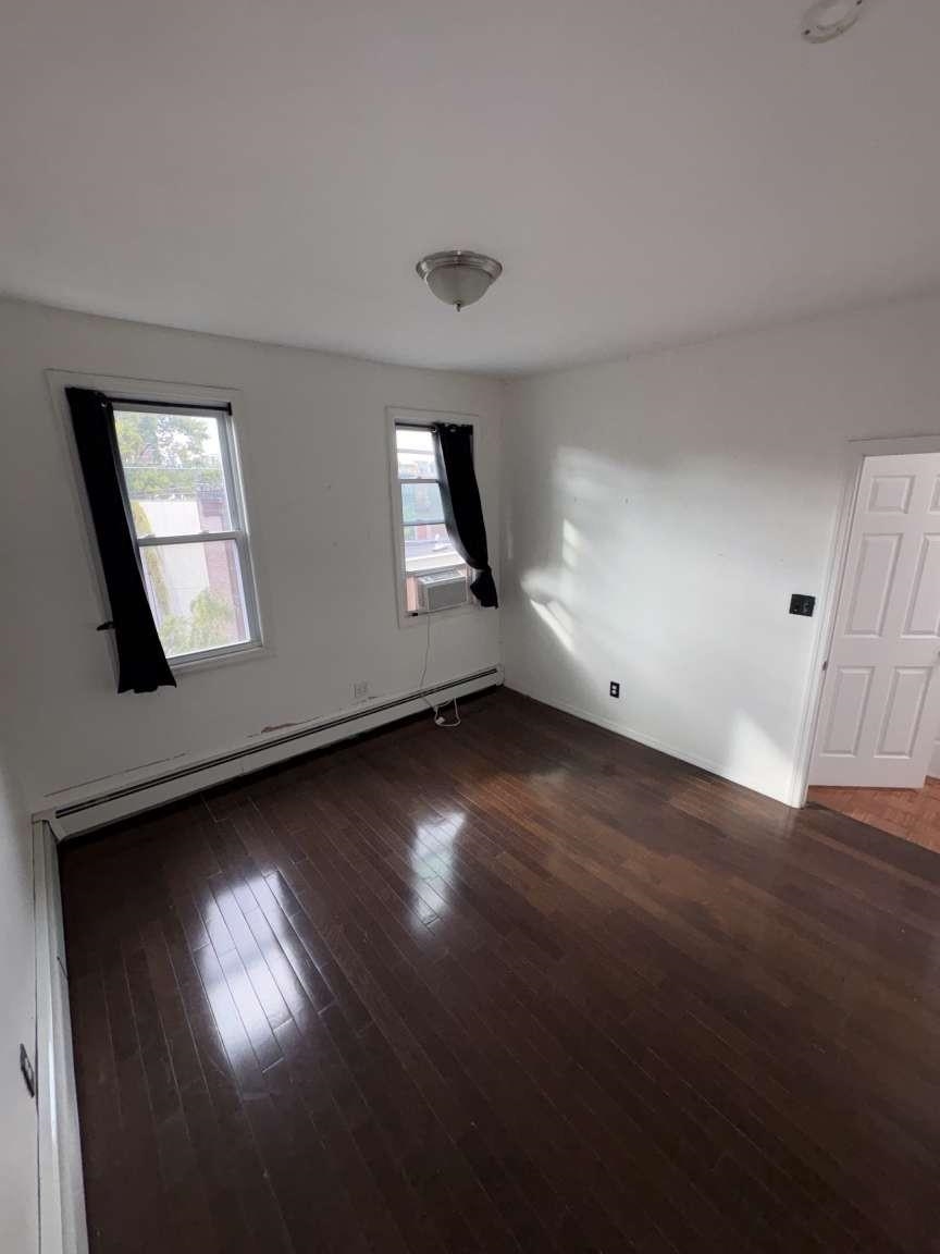 107 MADISON ST - Photo 4