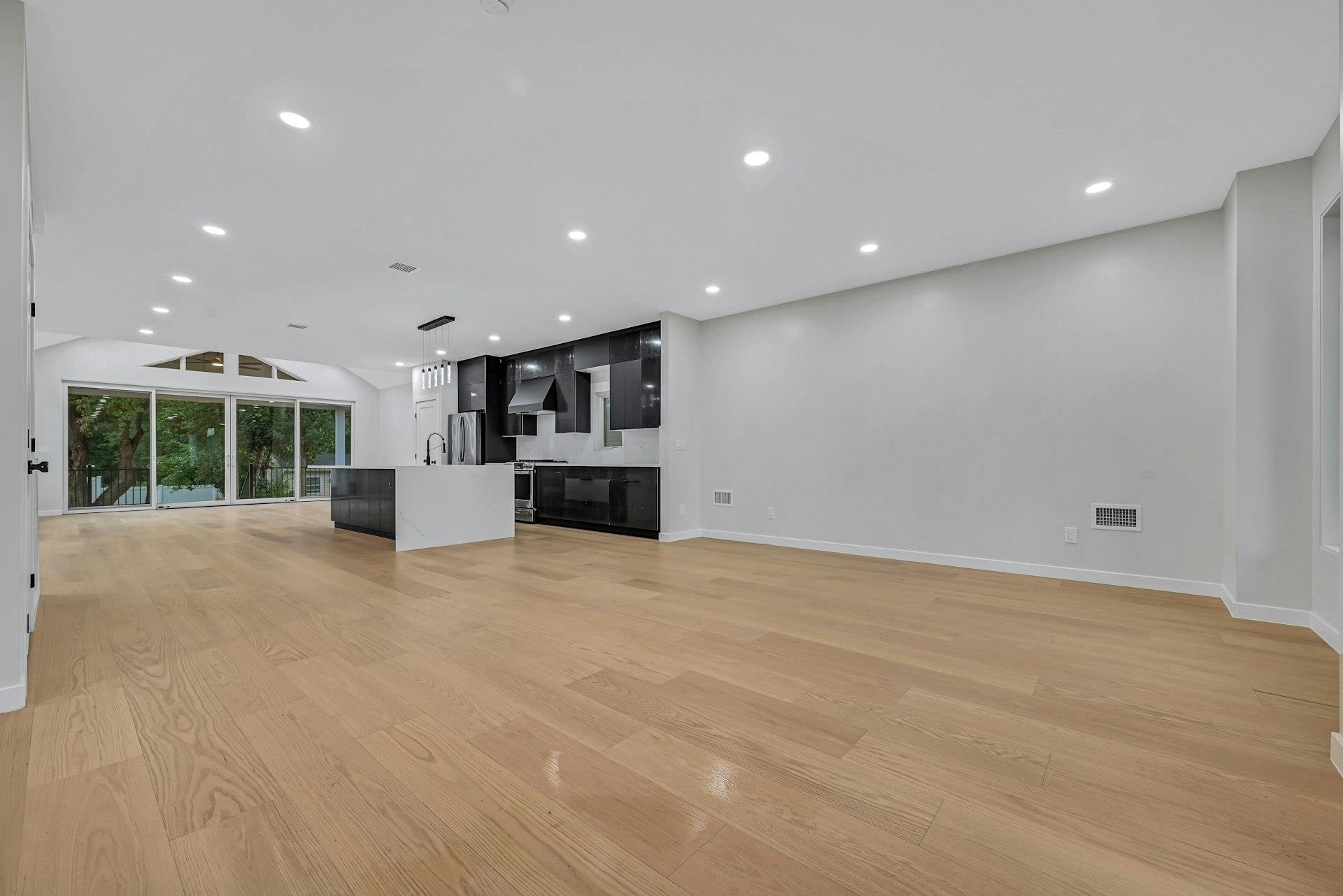 188 WASHINGTON AVE - Photo 3