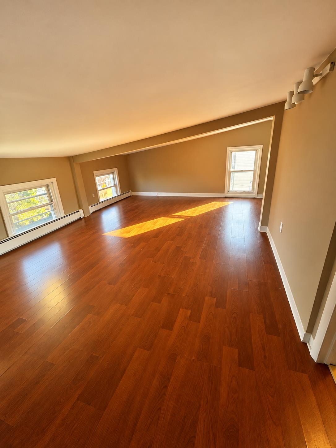 613 BERGENLINE AVE - Photo 4