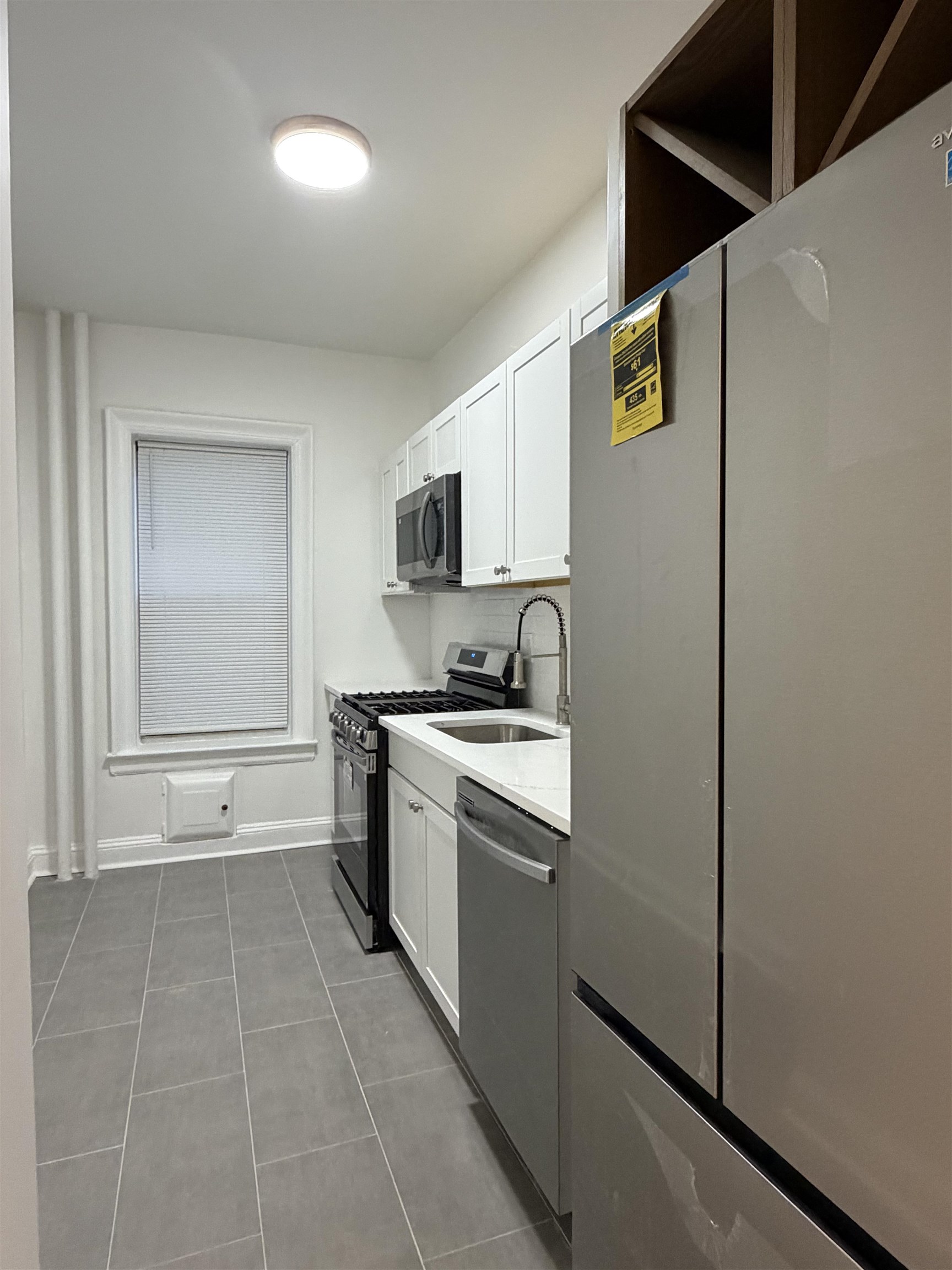 194 KENSINGTON AVE - Photo 3