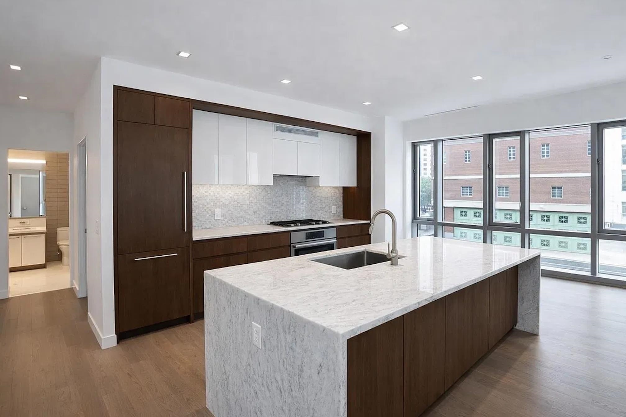 75 PARK LANE SOUTH - Photo 2