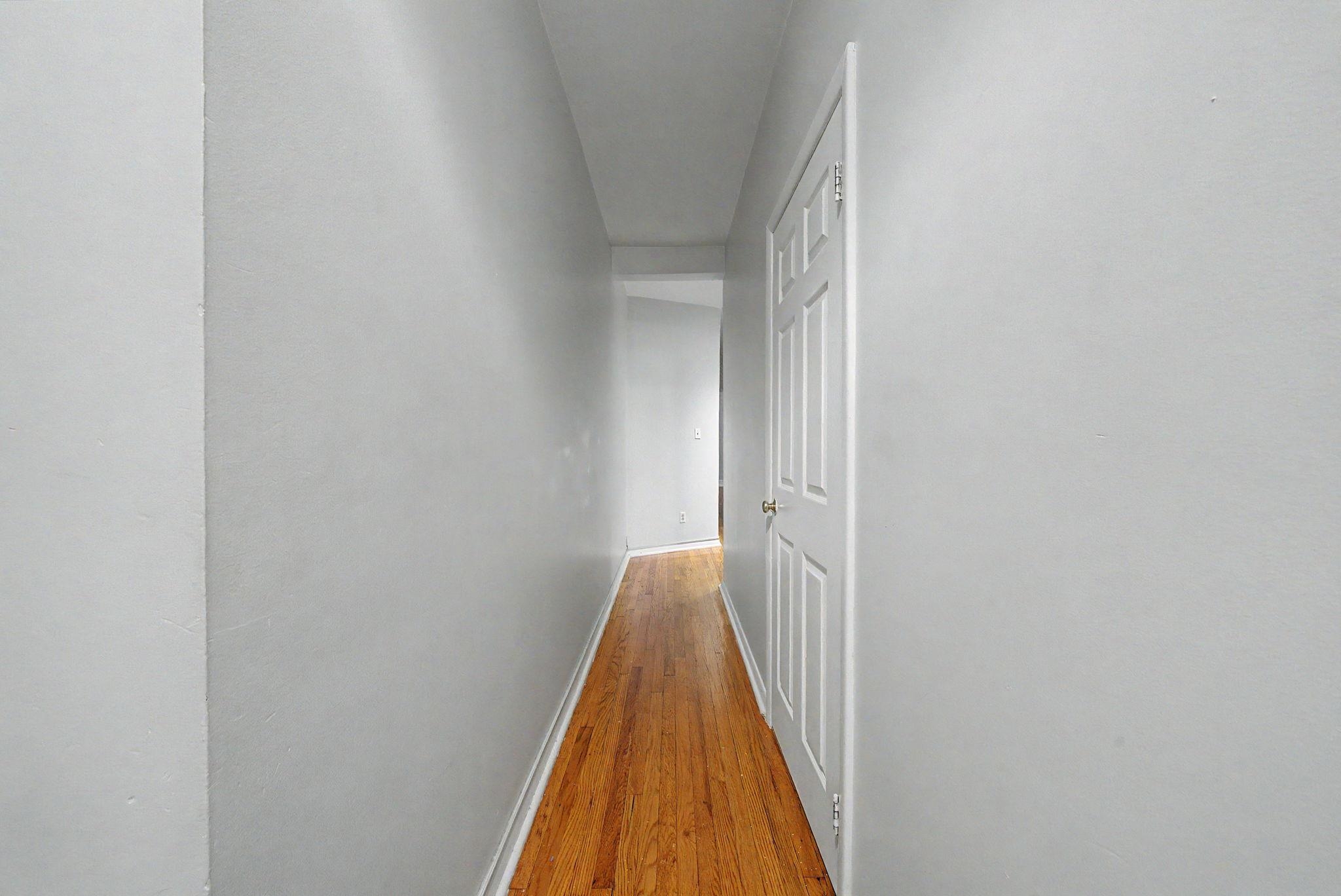 18 74TH ST - Photo 3