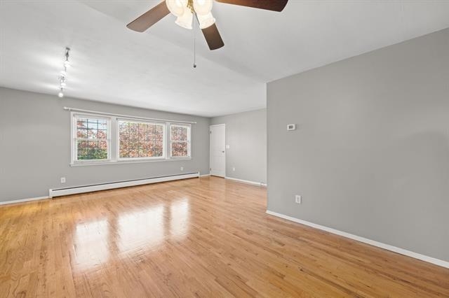 13 COUNTRY VILLAGE CT - Photo 3