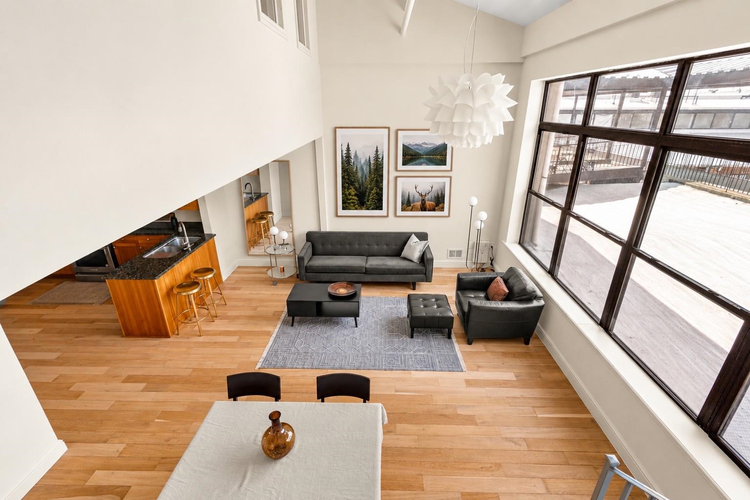 300 COMMUNIPAW AVE - Photo 5