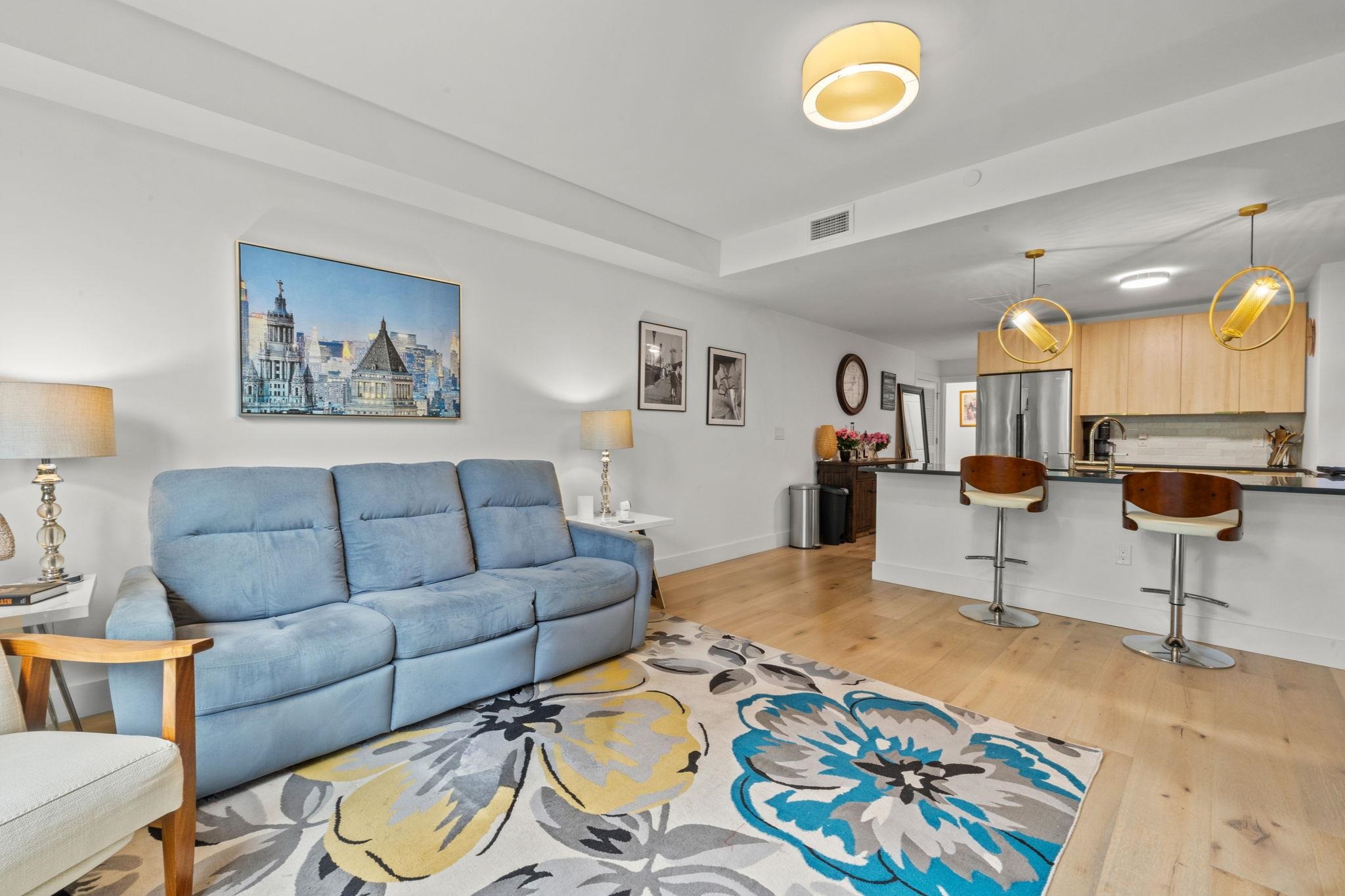 348 BALDWIN AVE - Photo 3