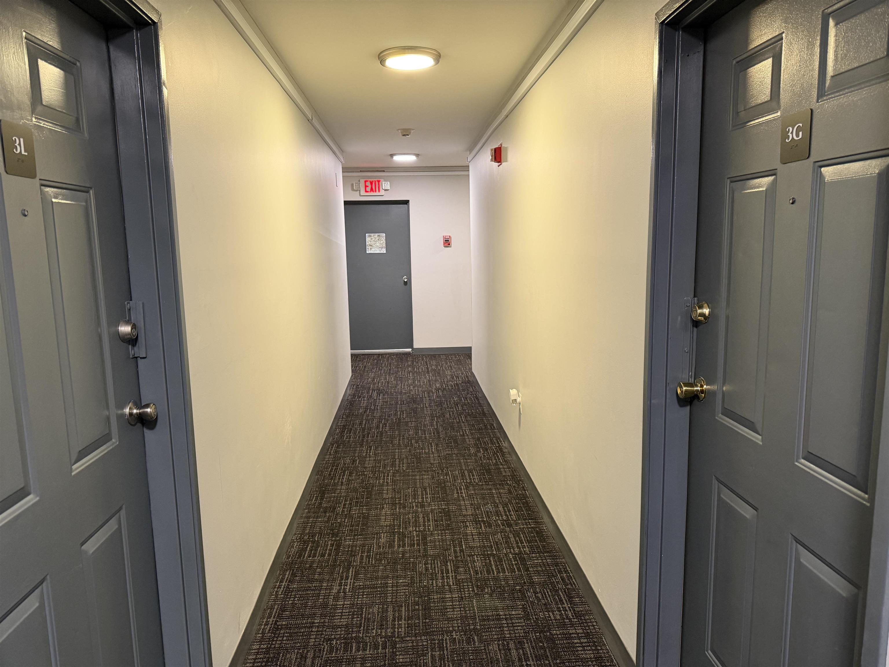 44 SHERMAN AVE - Photo 4