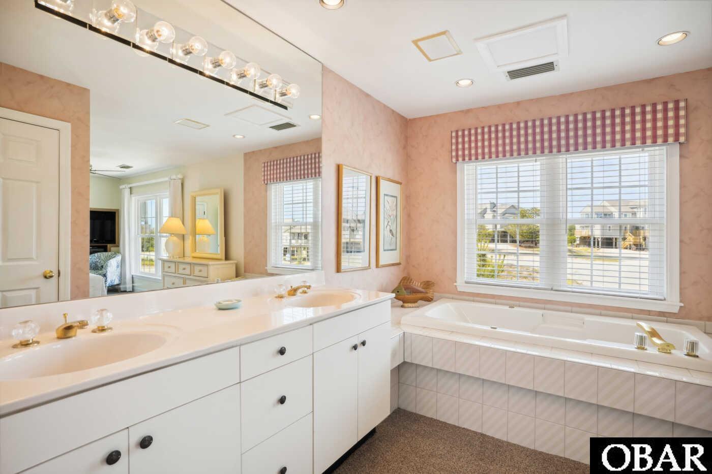 119 Ships Watch Drive 