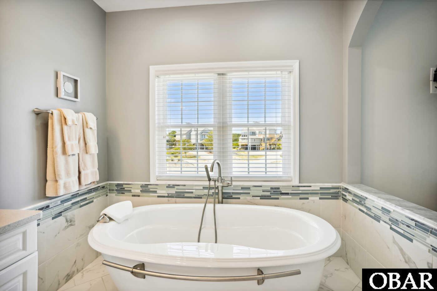 119 Ships Watch Drive 