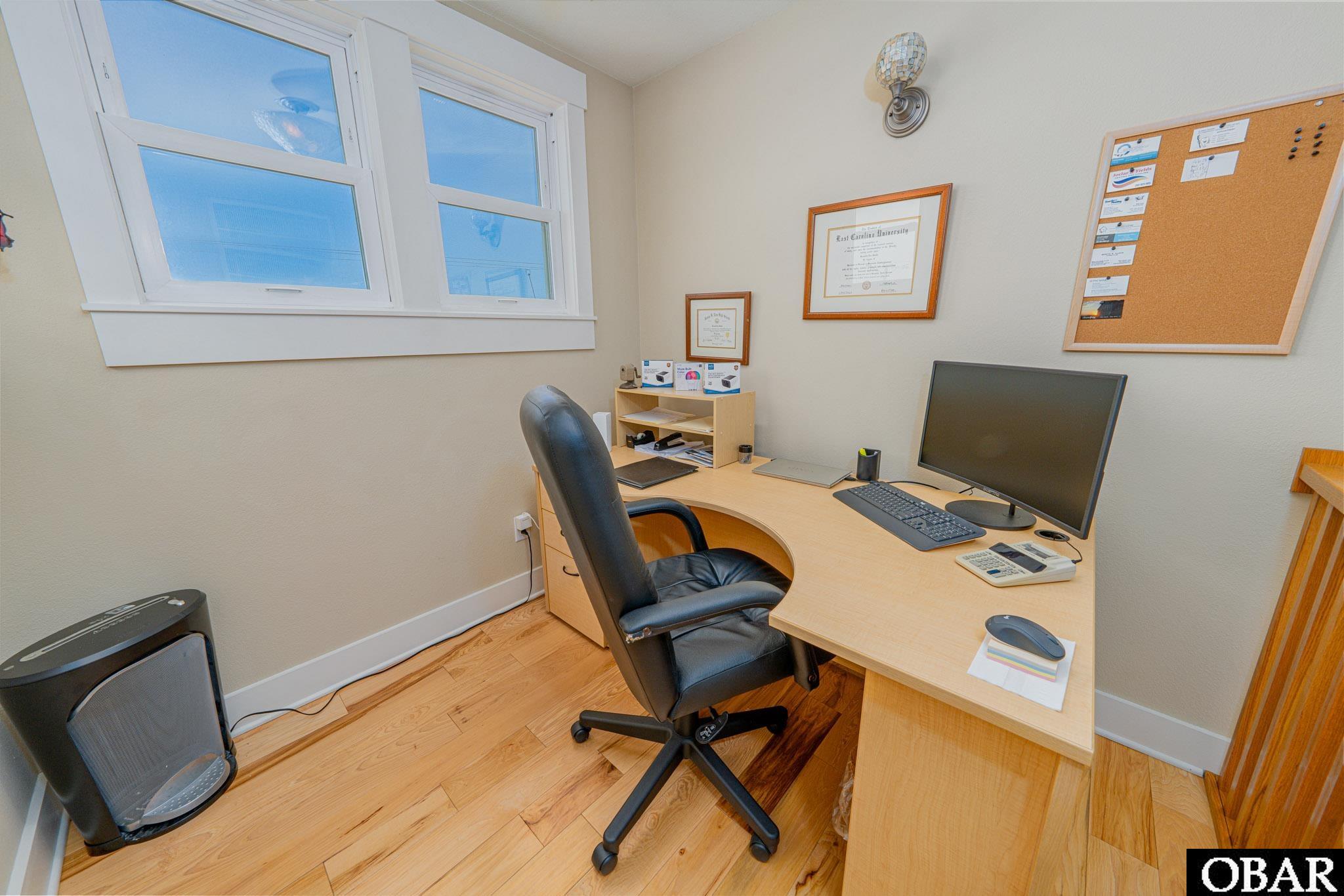 3906 Virginia Dare Trail 