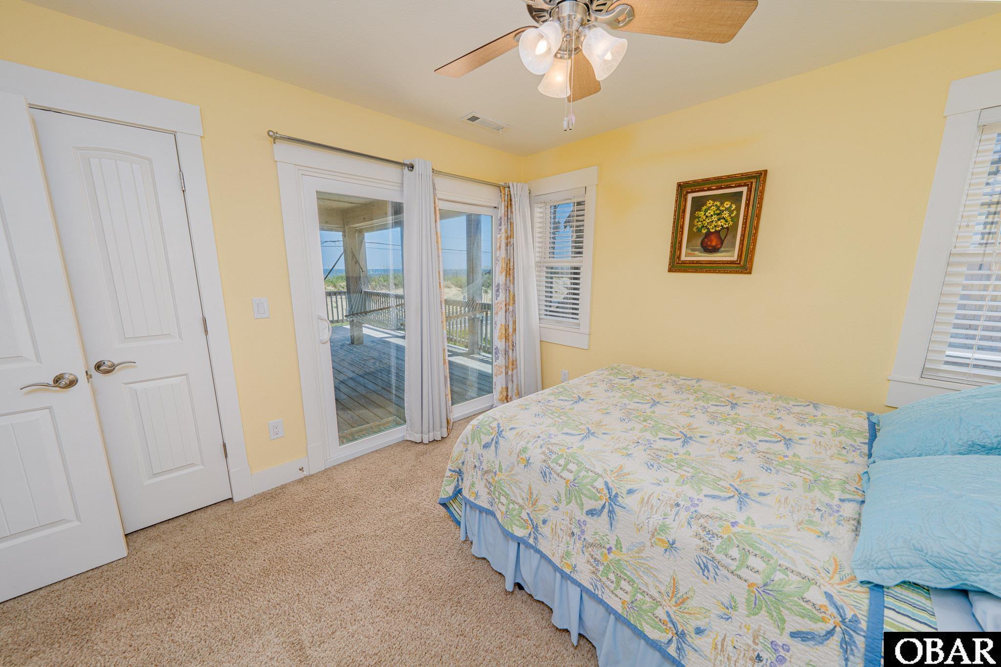 3906 Virginia Dare Trail 