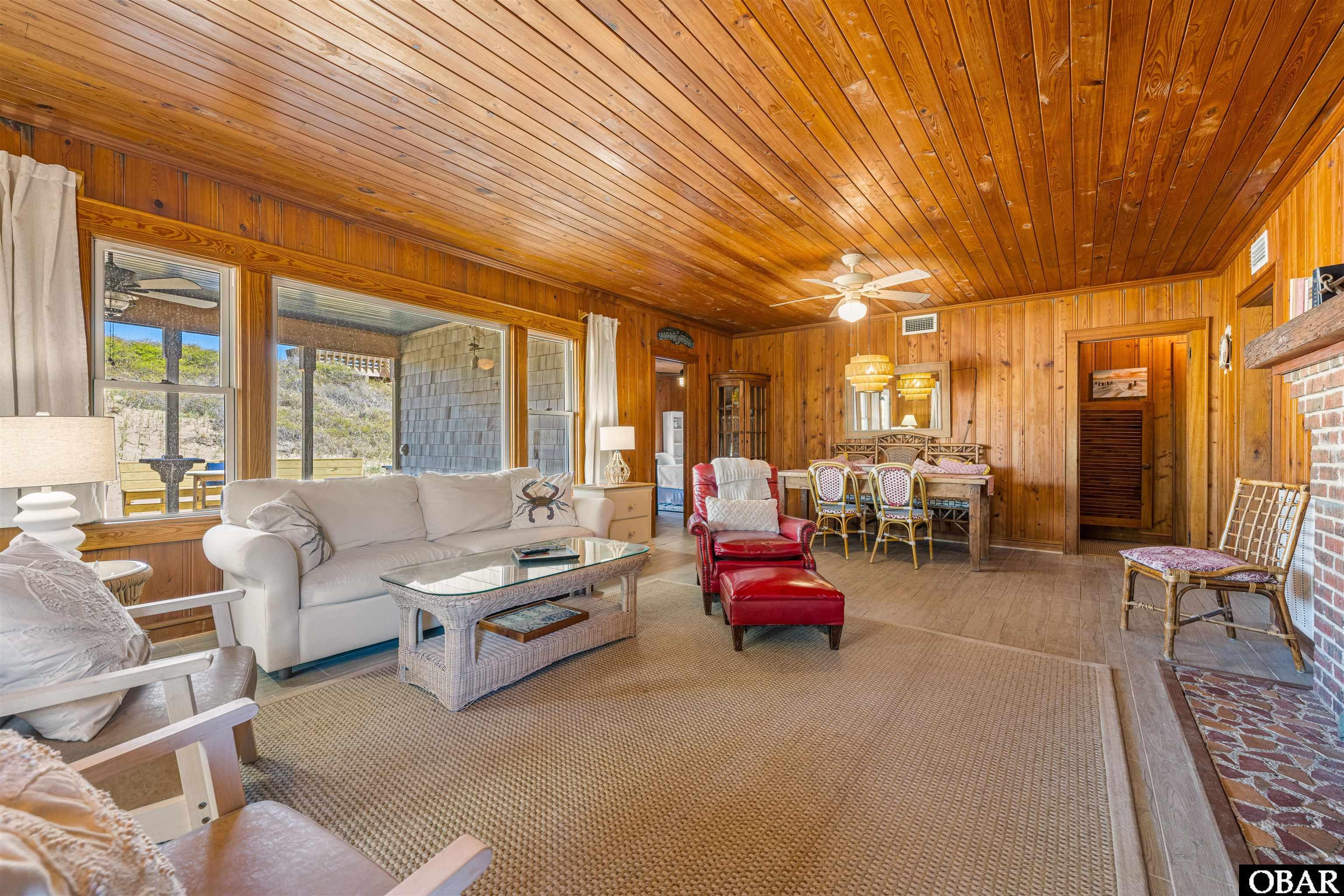 2407 Virginia Dare Trail 