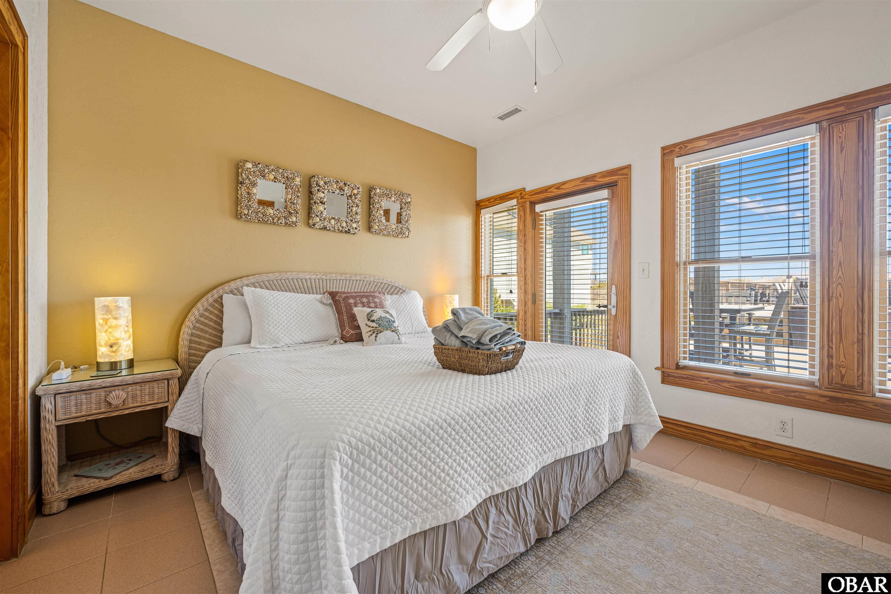 2407 Virginia Dare Trail 