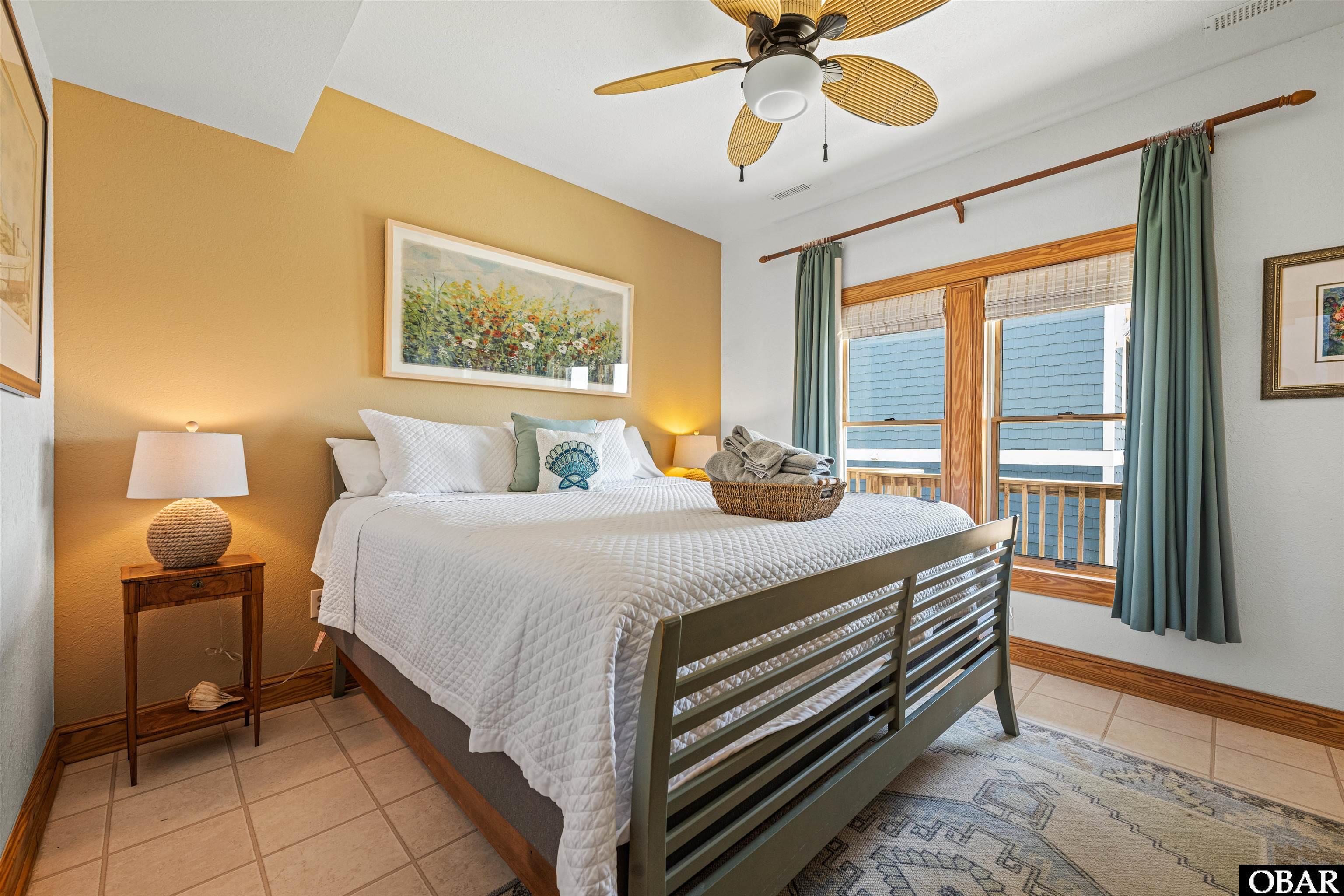 2407 Virginia Dare Trail 