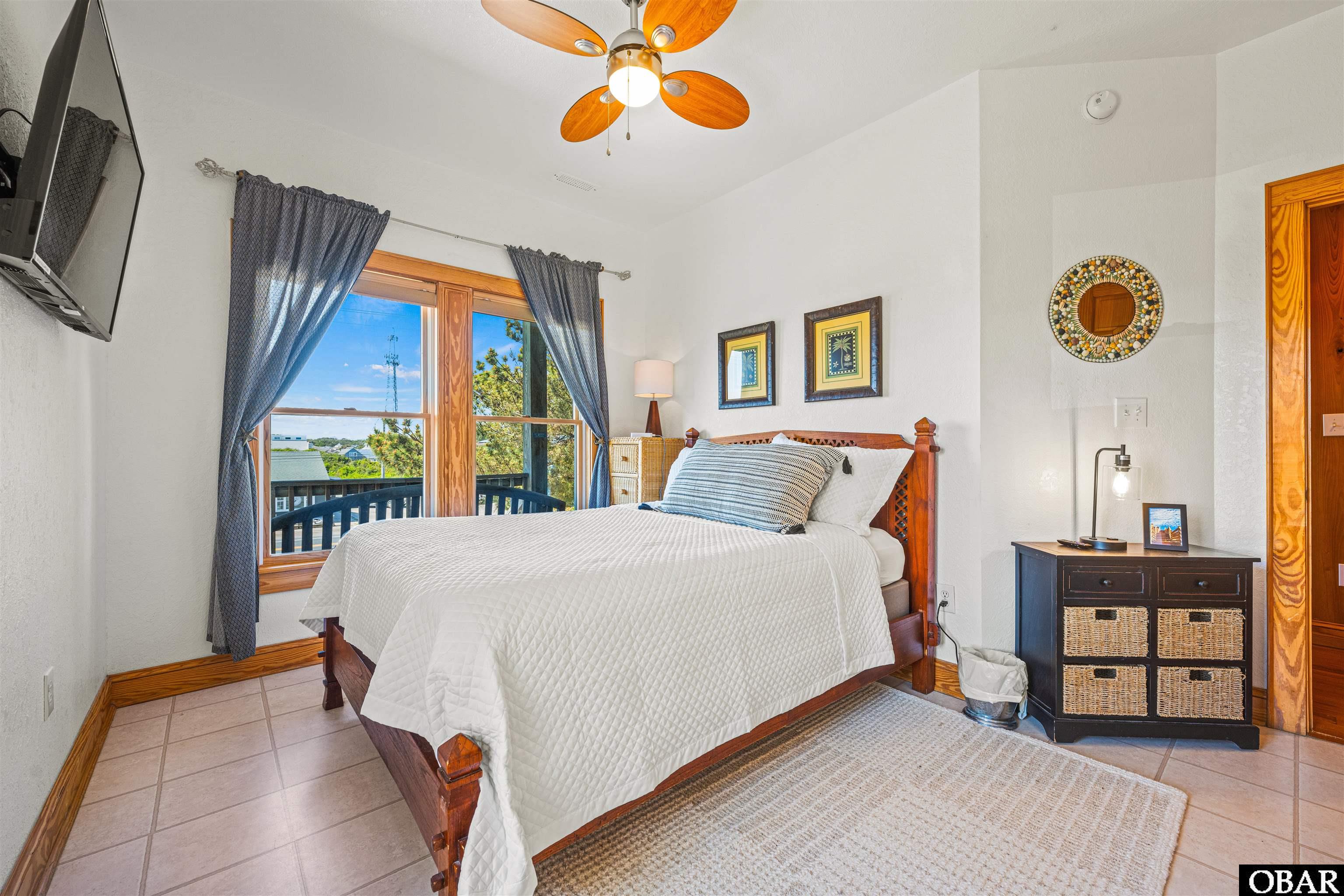 2407 Virginia Dare Trail 