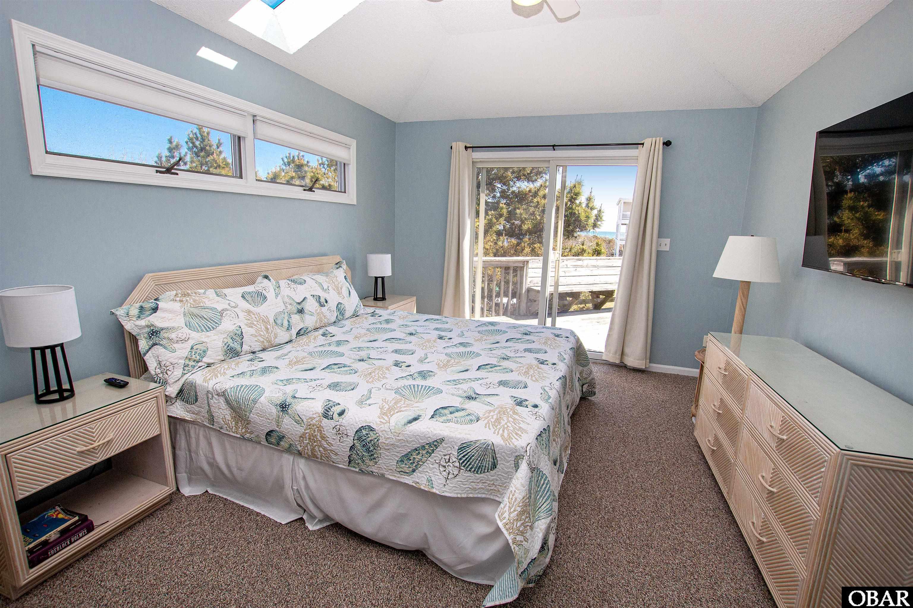 1032 Lighthouse Drive 