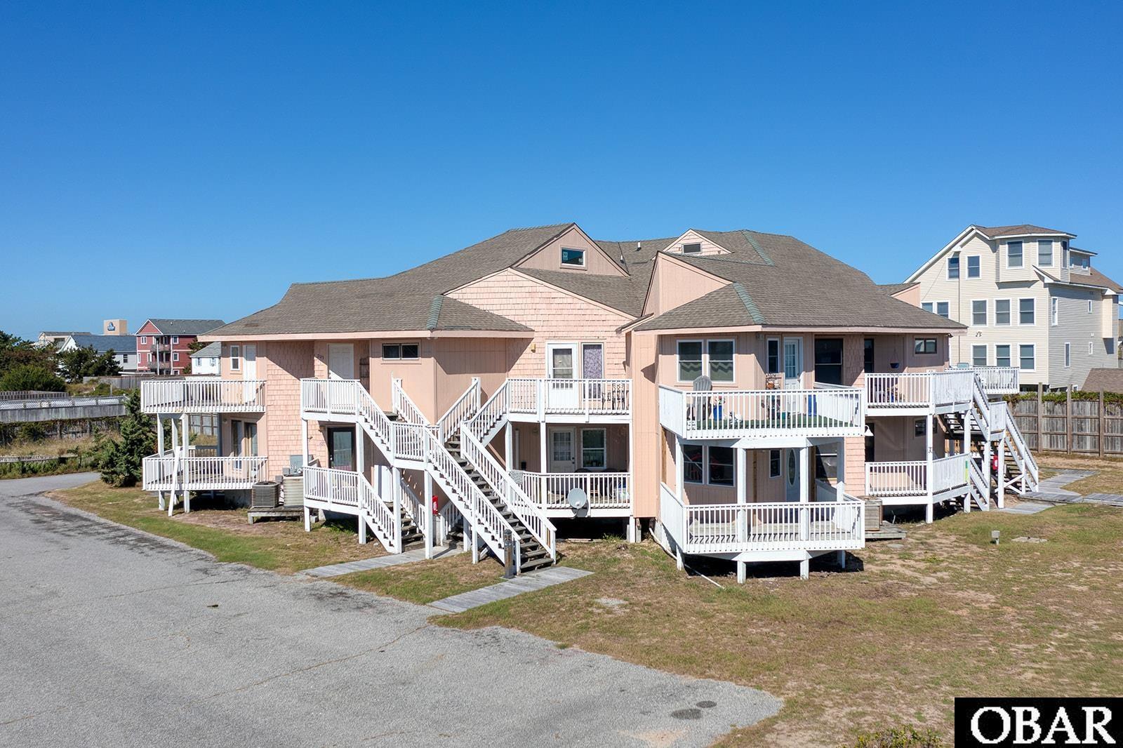 1711 Bobby Lee Trail 