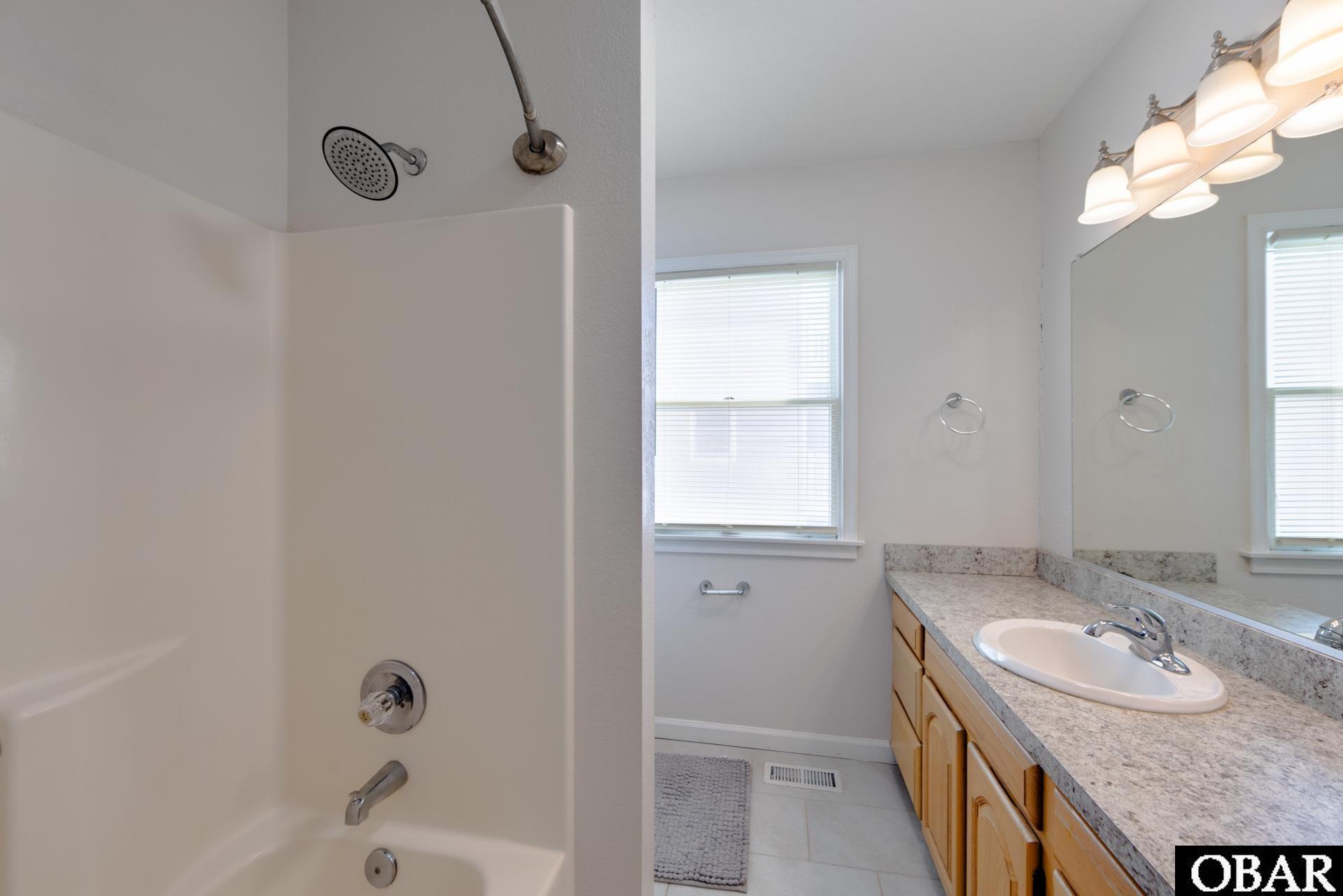 8517 Old Oregon Inlet Road 