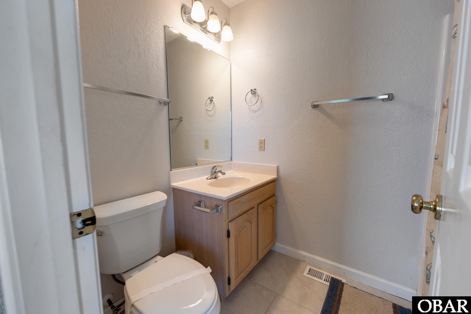 8517 Old Oregon Inlet Road 