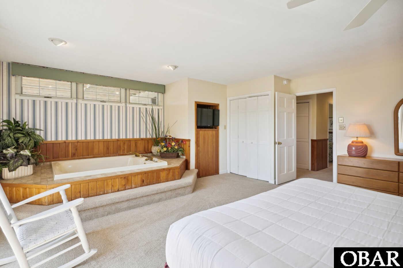 108 Ships Watch Drive 