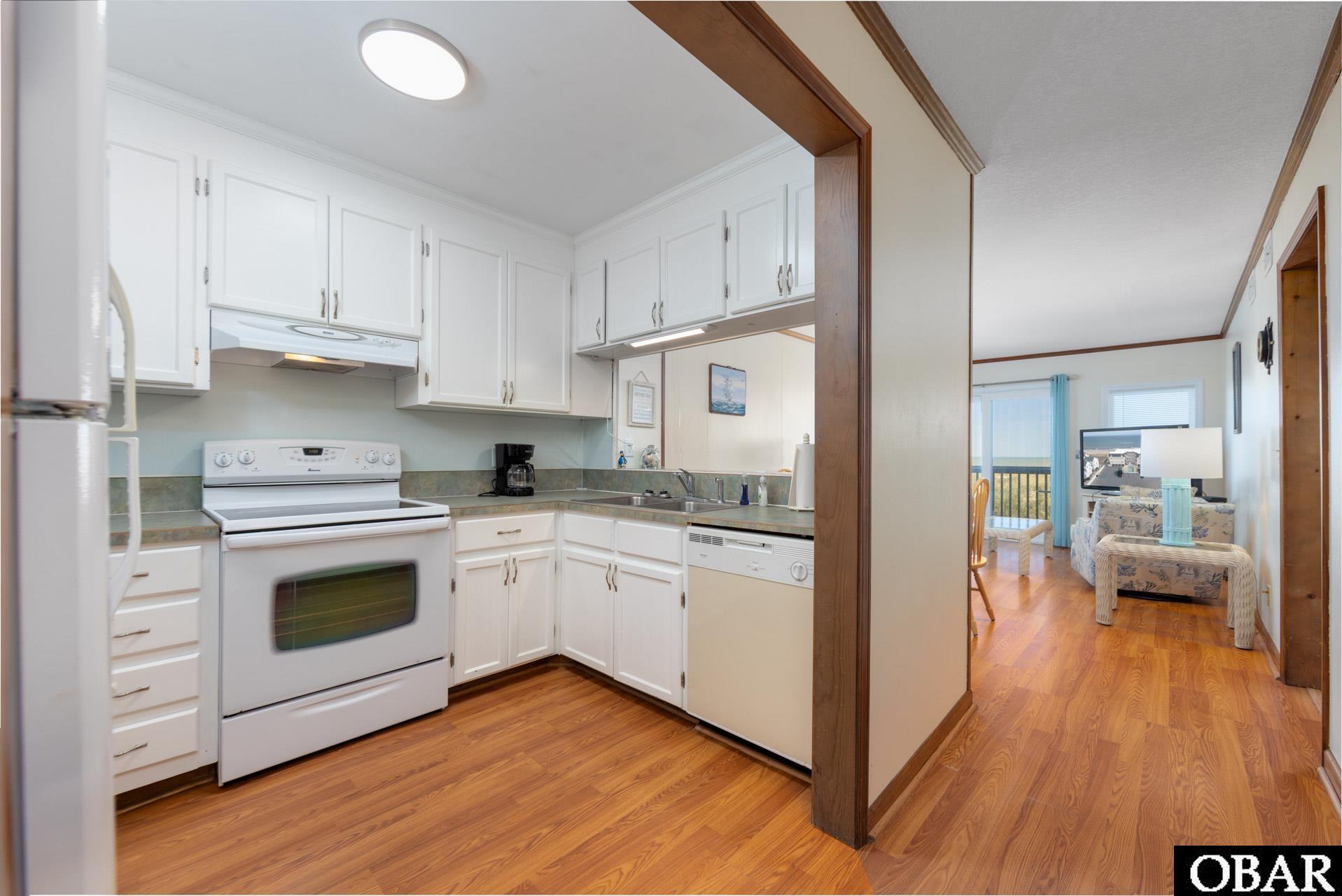 5515 Virginia Dare Trail 