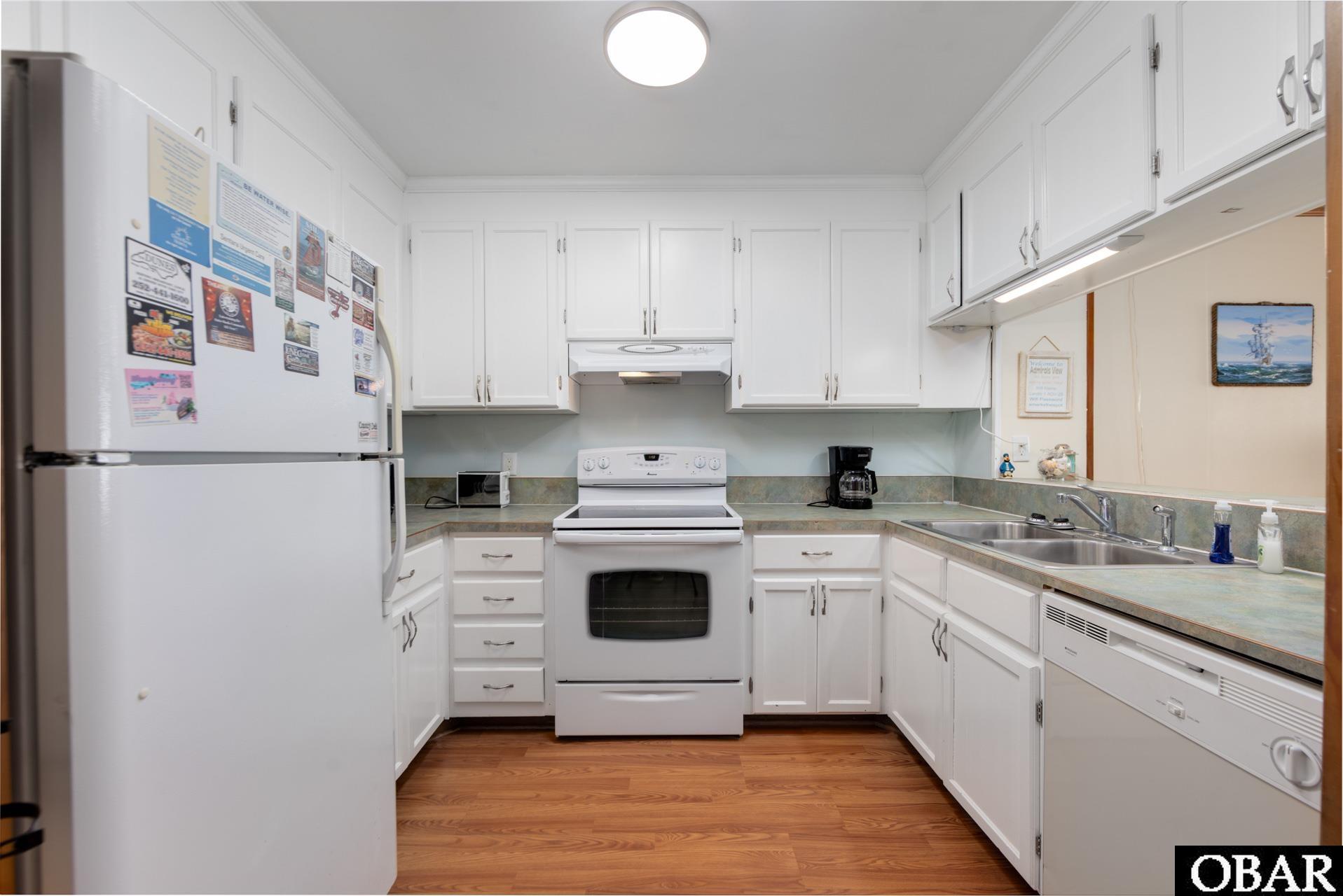 5515 Virginia Dare Trail 