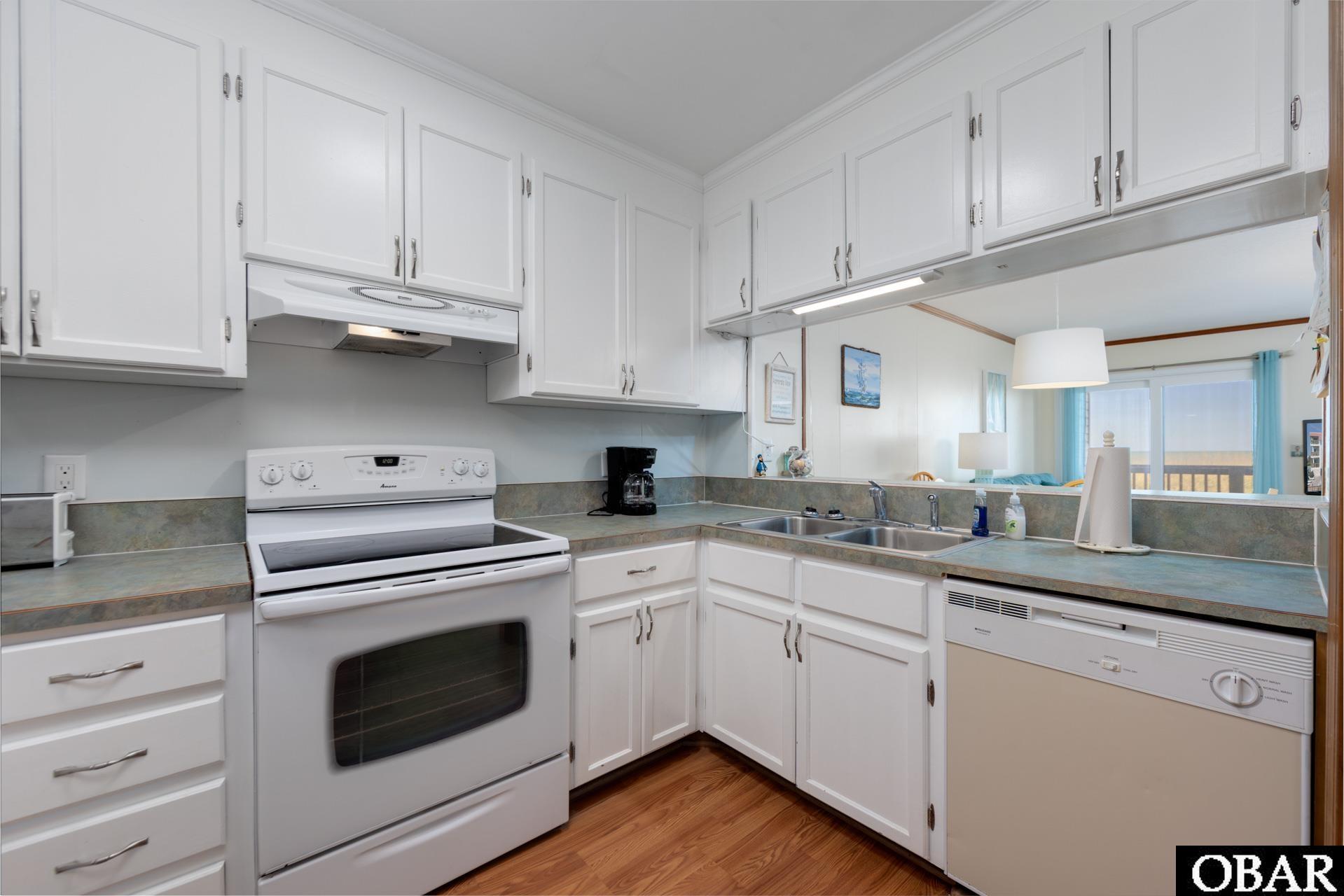 5515 Virginia Dare Trail 