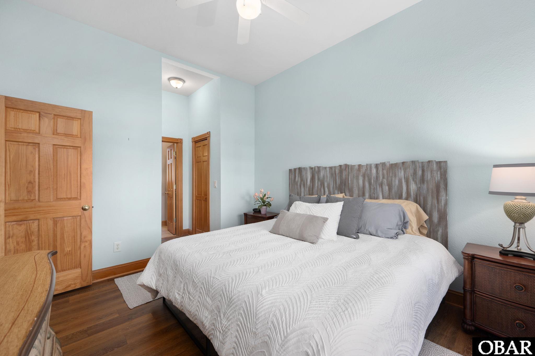 1104 South Bay Club Drive 