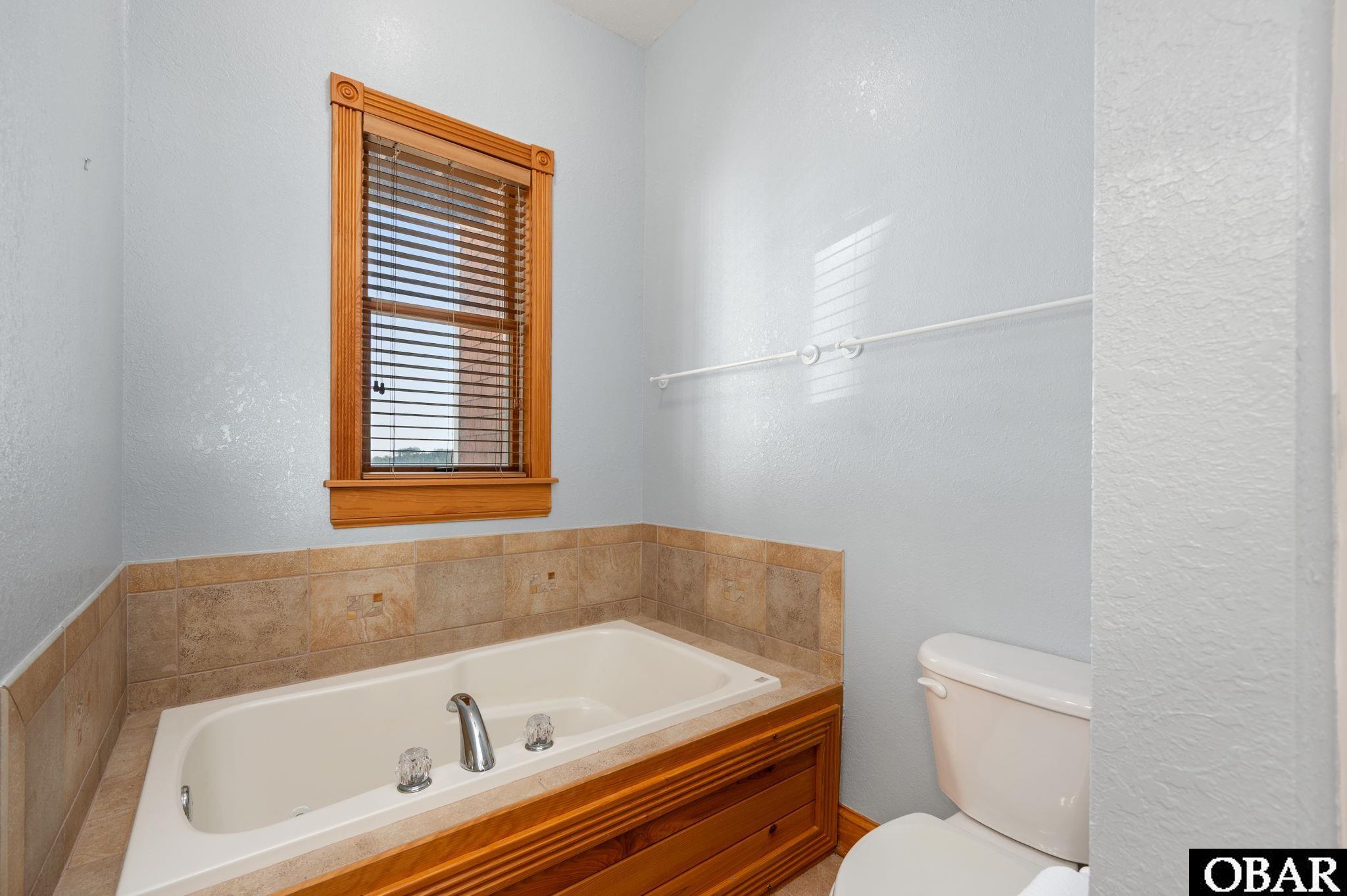 1104 South Bay Club Drive 