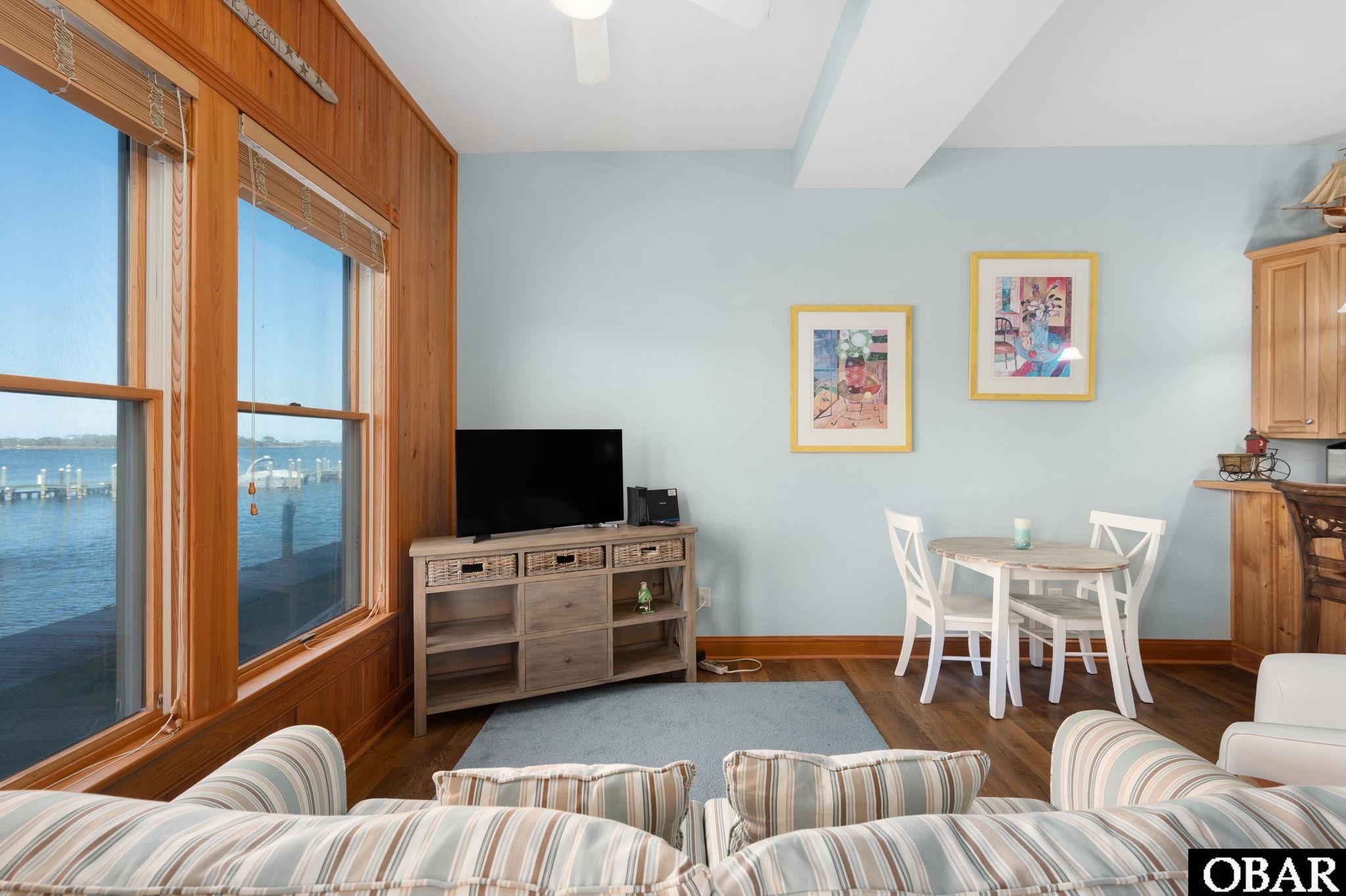 1104 South Bay Club Drive 